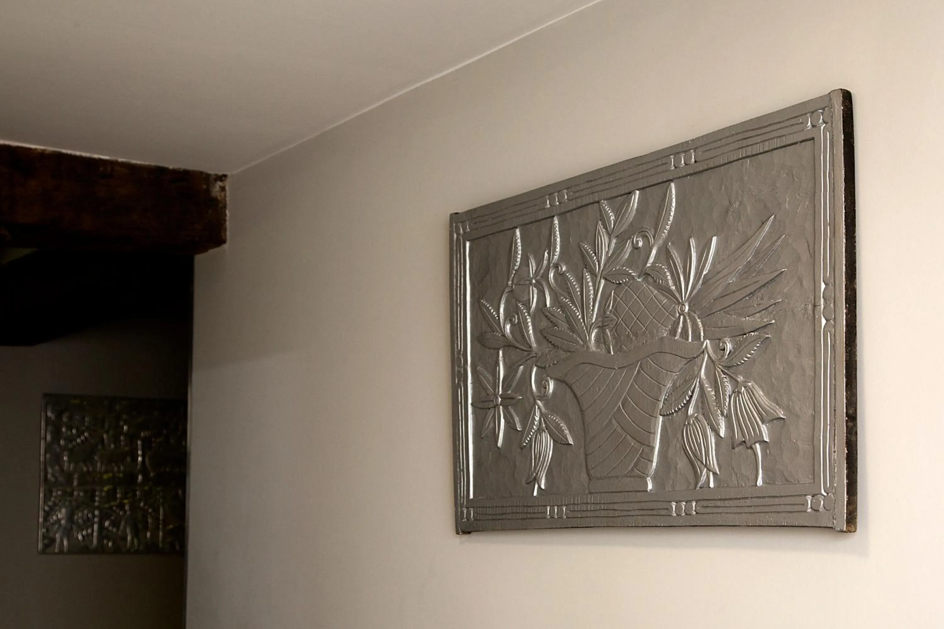 Decorative detail in The Maple Manor Hotel