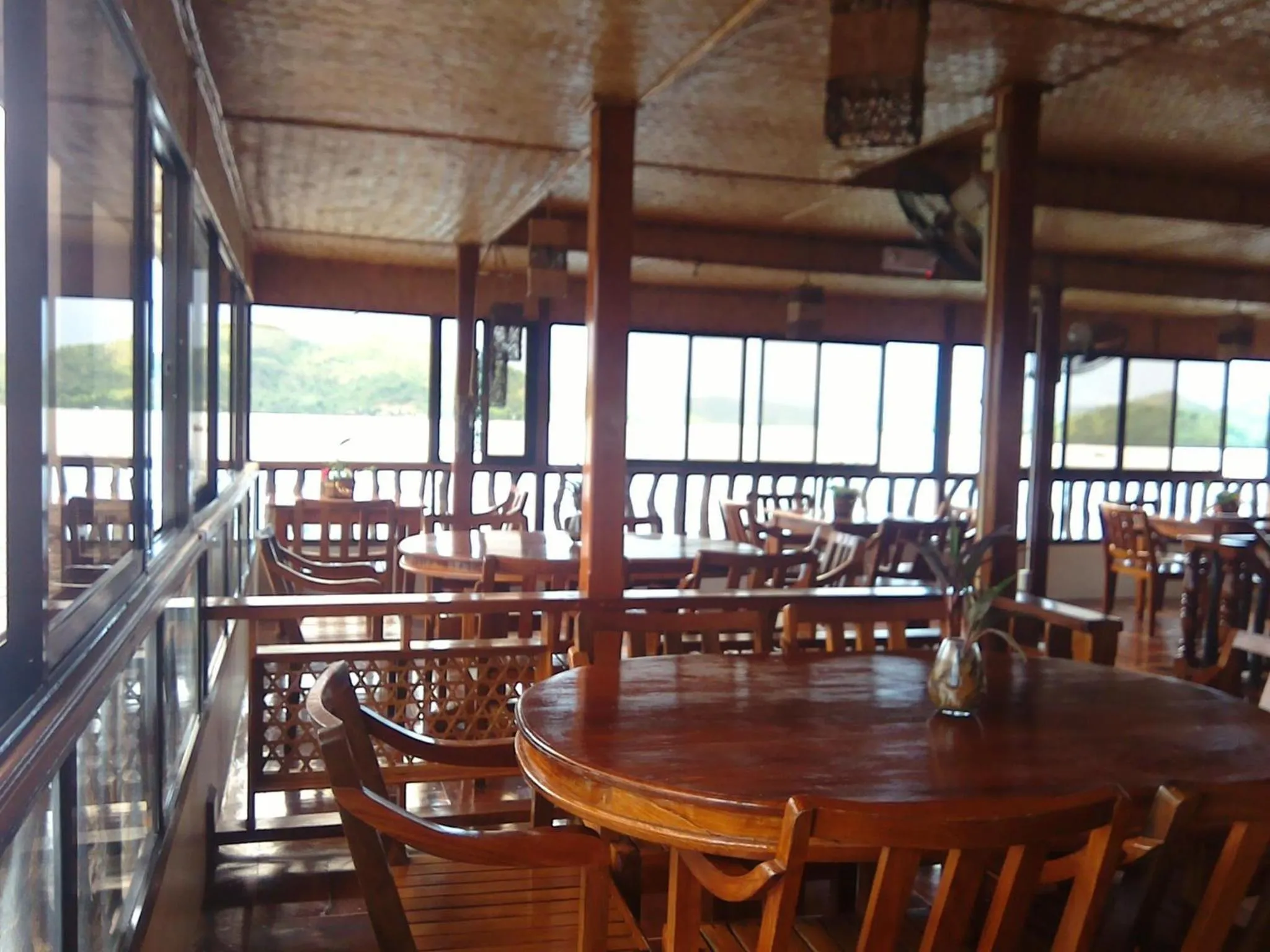 Restaurant/places to eat in RedDoorz at Amphibi-ko Resort Palawan
