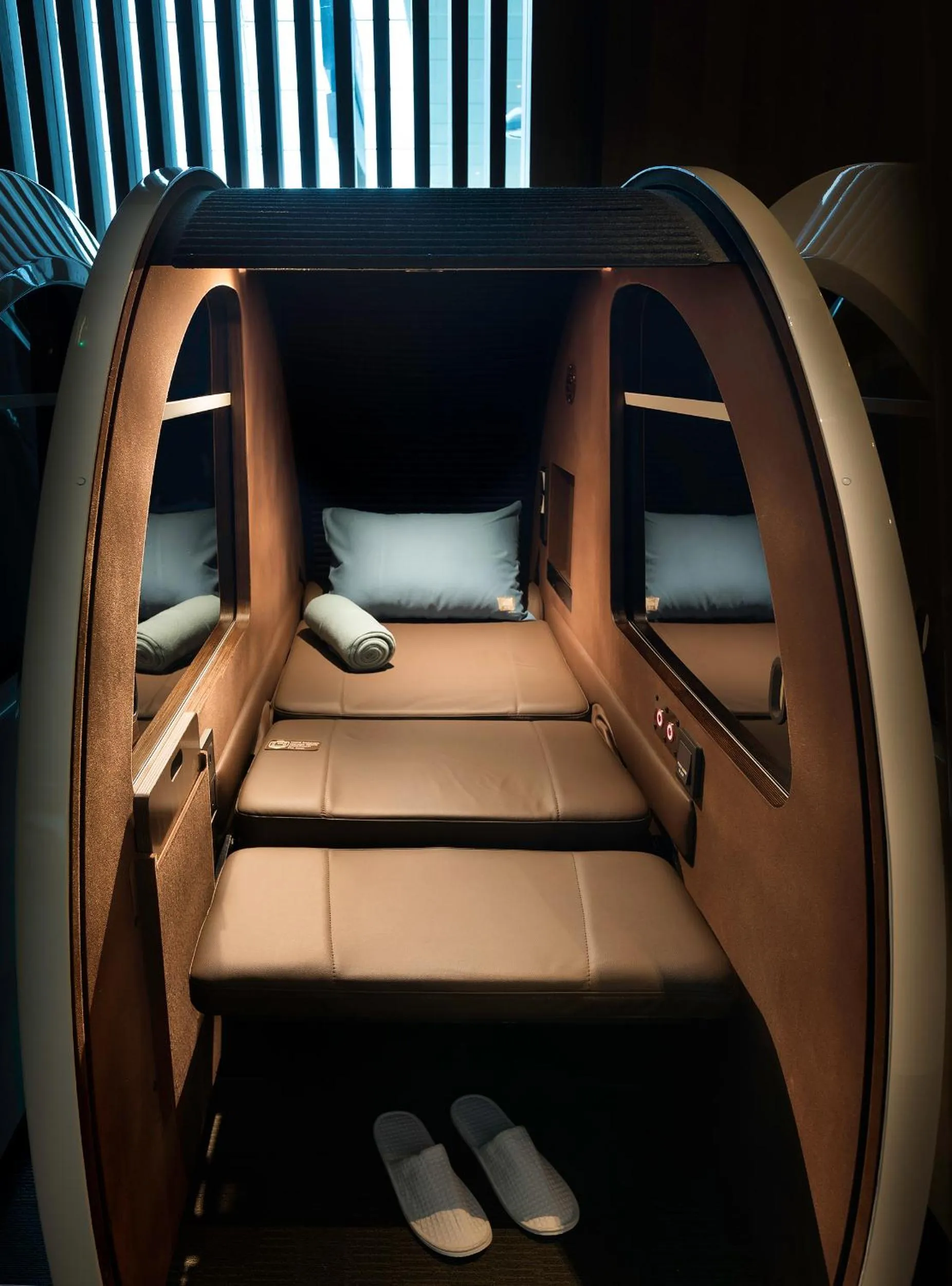 Sleepover Terminal 3, Concourse A - formerly sleep 'n fly