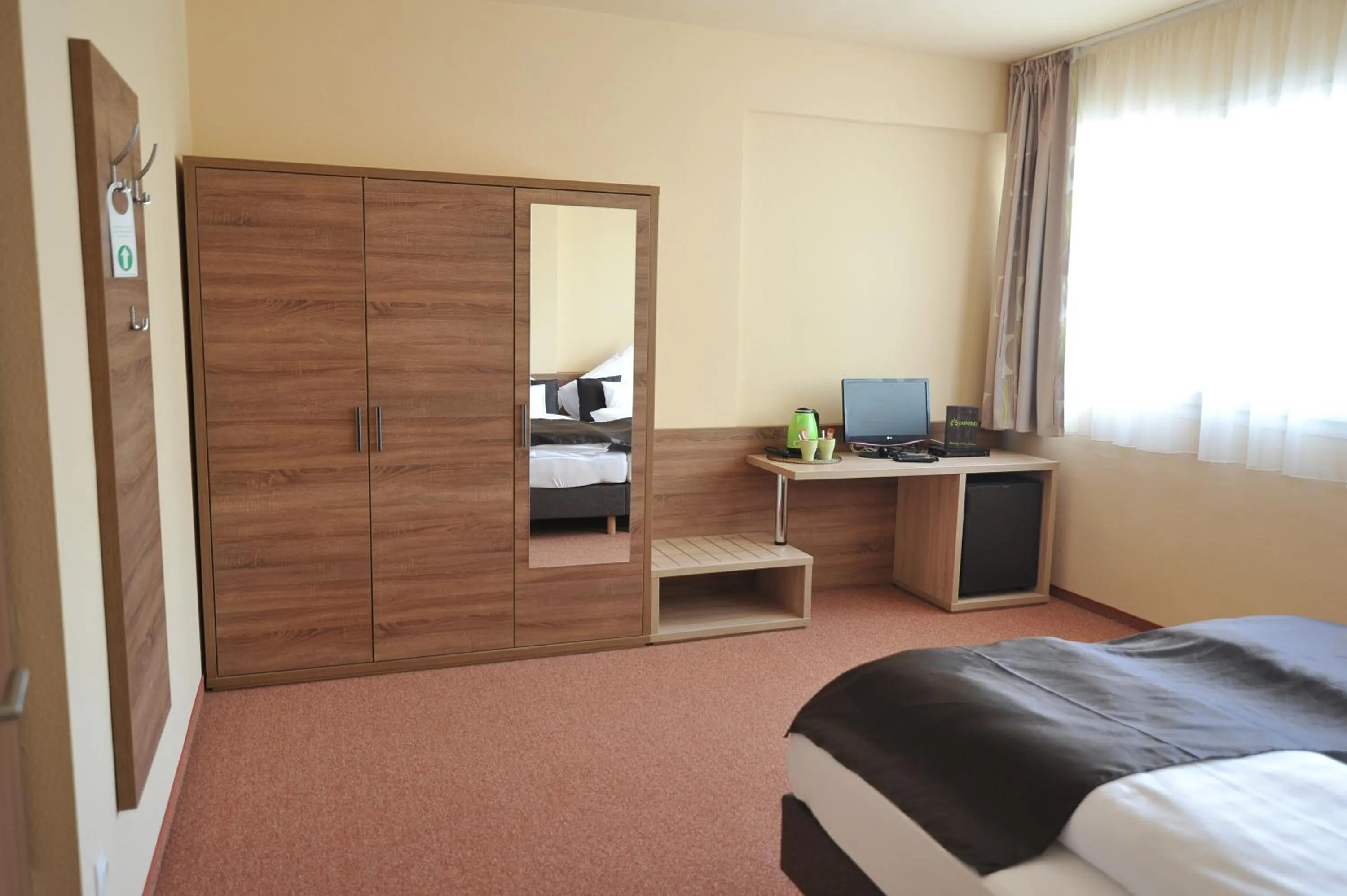 TV and multimedia, Bed in Centrooms Eger