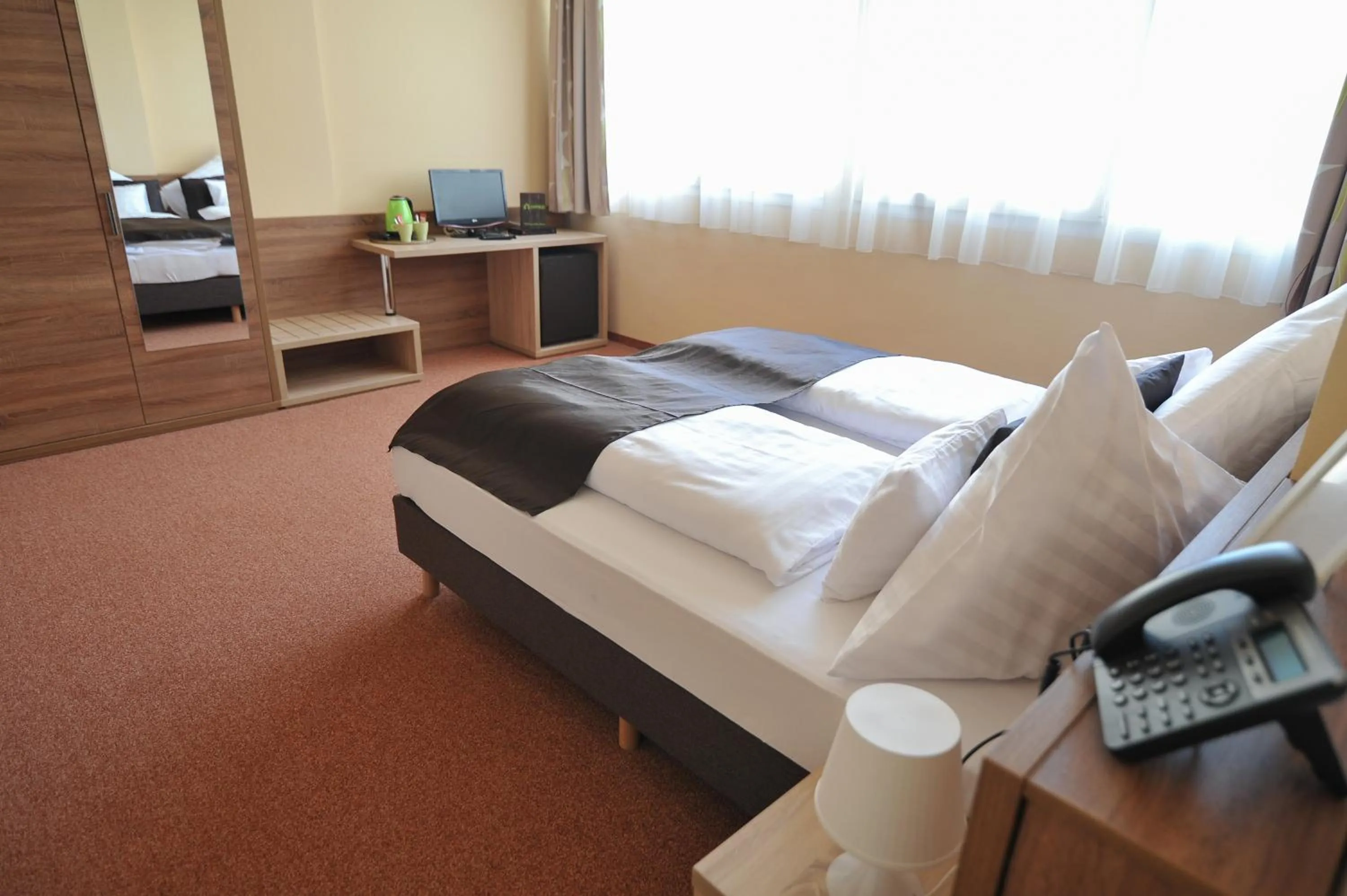 Bed in Centrooms Eger