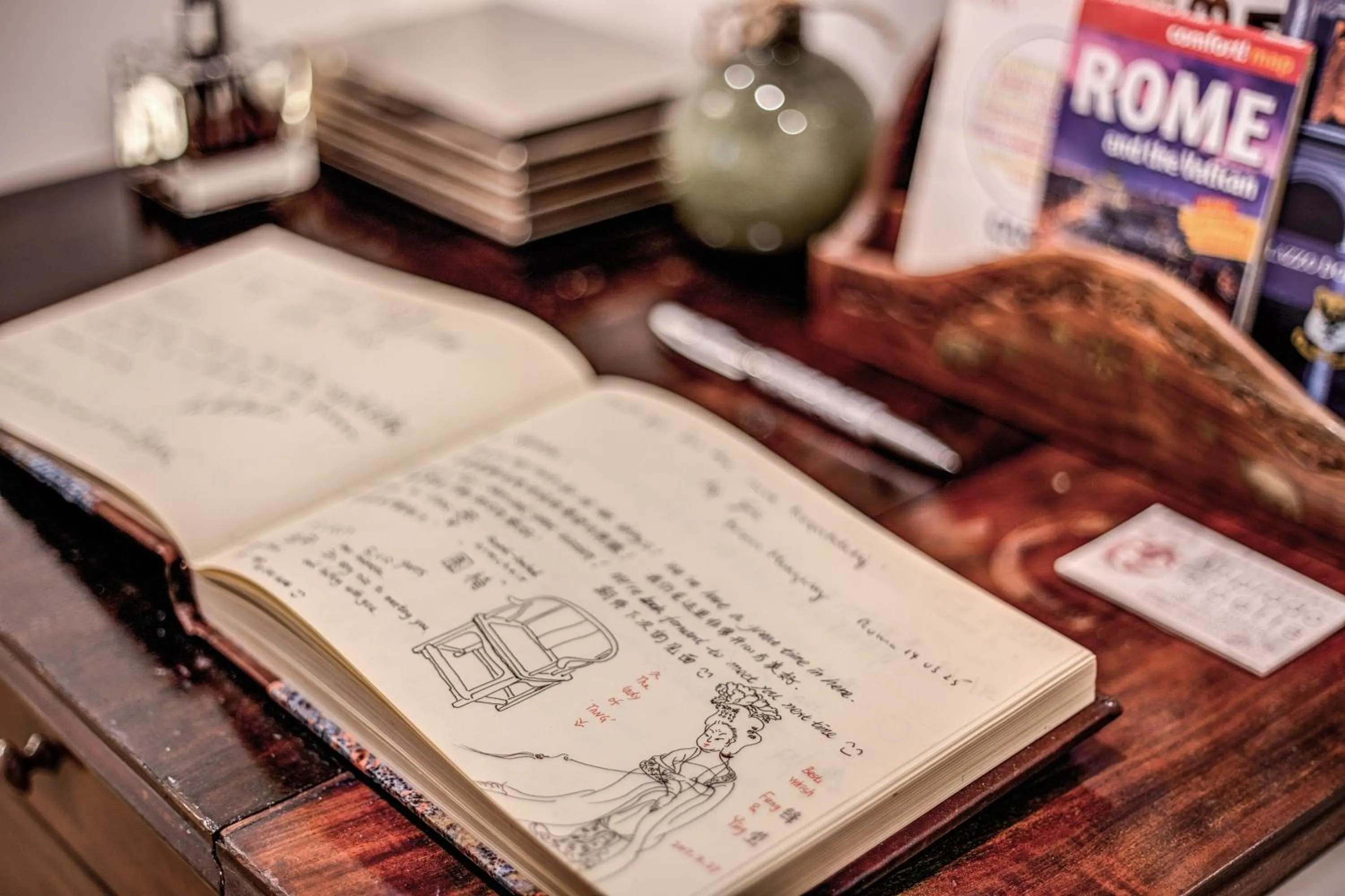 Decorative detail in Approdo Ripetta