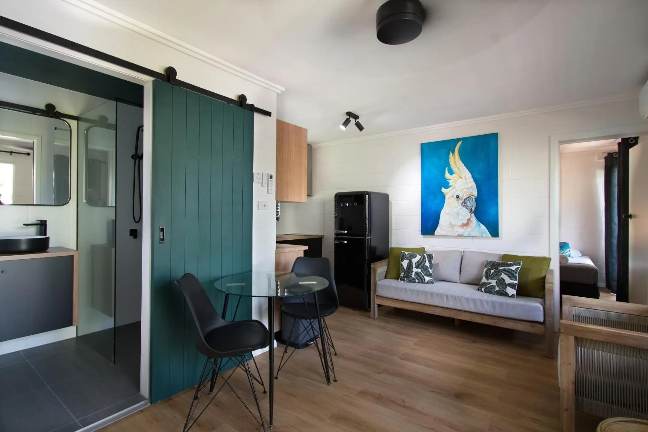Living room, Bed in The Palms At Palm Cove