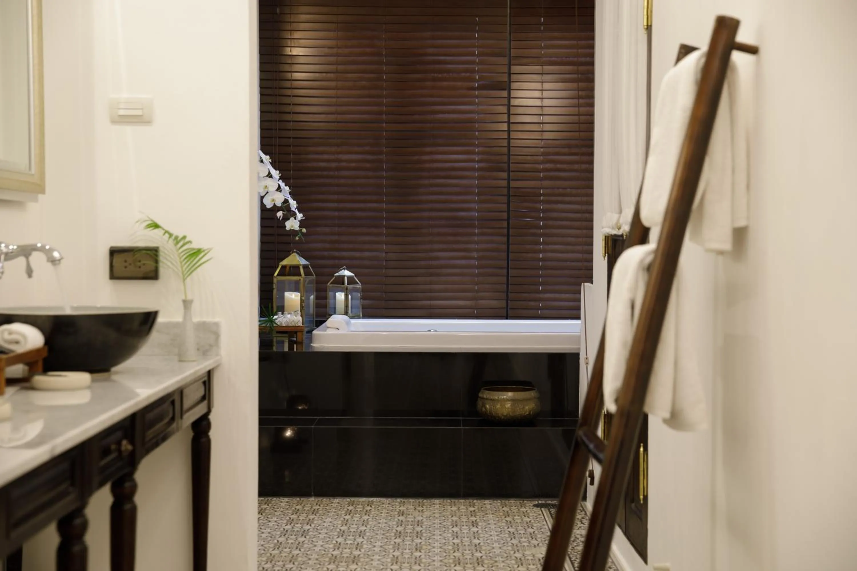 Bathroom in Thai Akara - Lanna Boutique Hotel