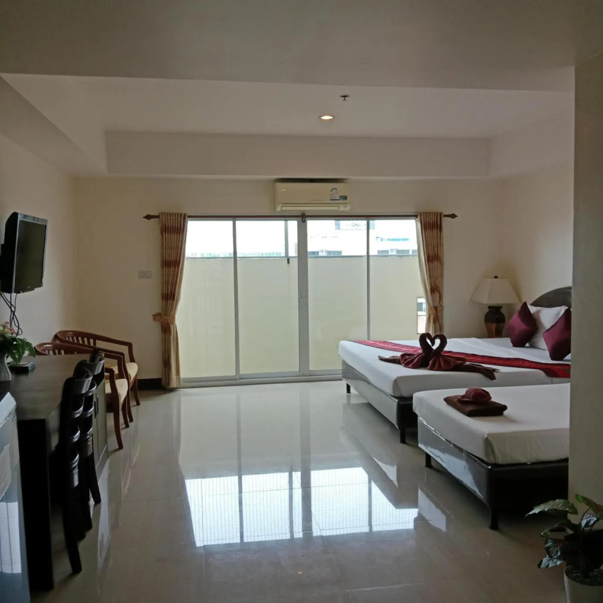 Family Suite in Pearl Place Hotel Family Suite in Pearl Place Hotel