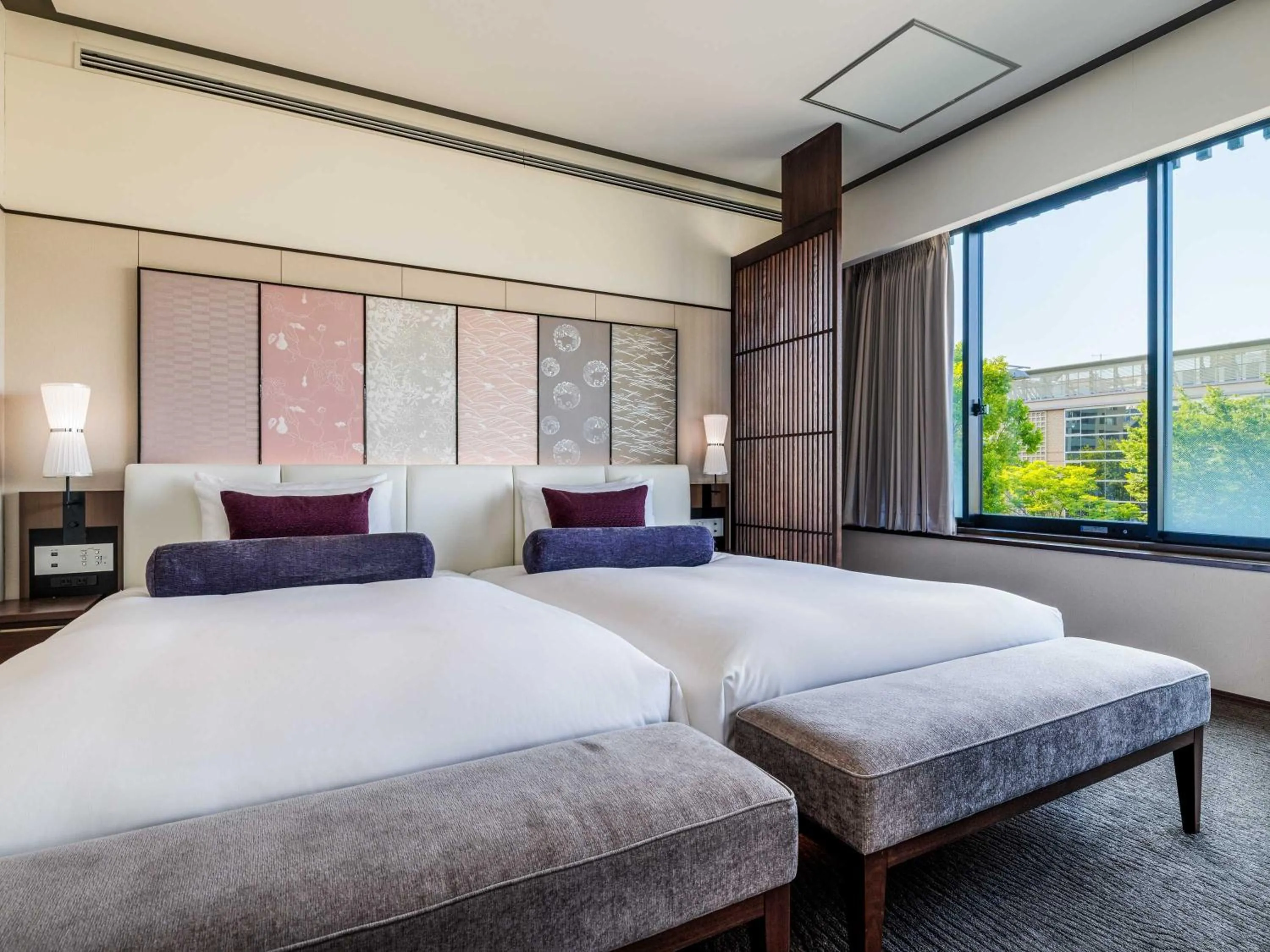 Bed in Solaria Nishitetsu Hotel Kyoto Premier