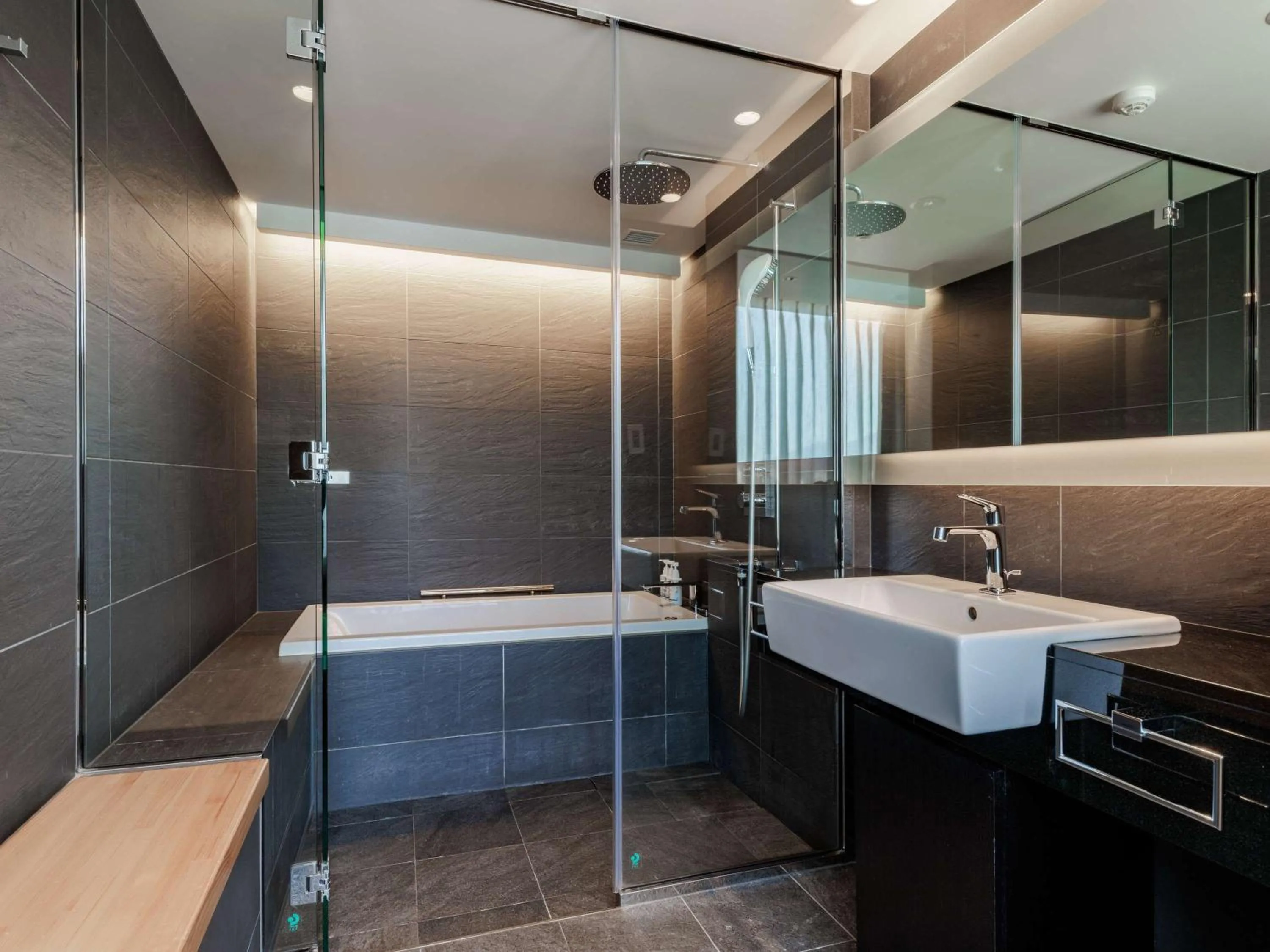 Bathroom in Solaria Nishitetsu Hotel Kyoto Premier