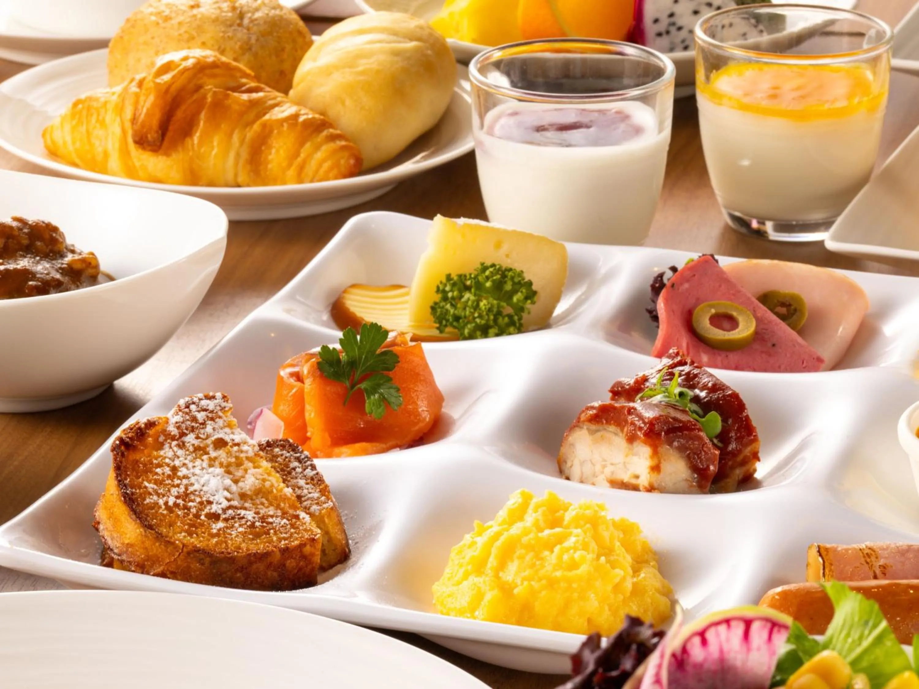 Breakfast in Solaria Nishitetsu Hotel Kyoto Premier