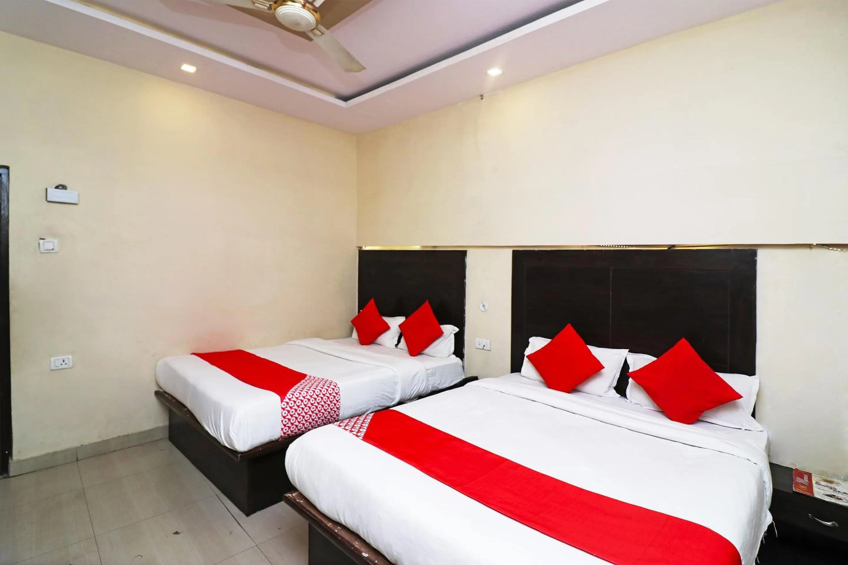 Bedroom, Bed in Super Hotel O by OYO Surya Continental