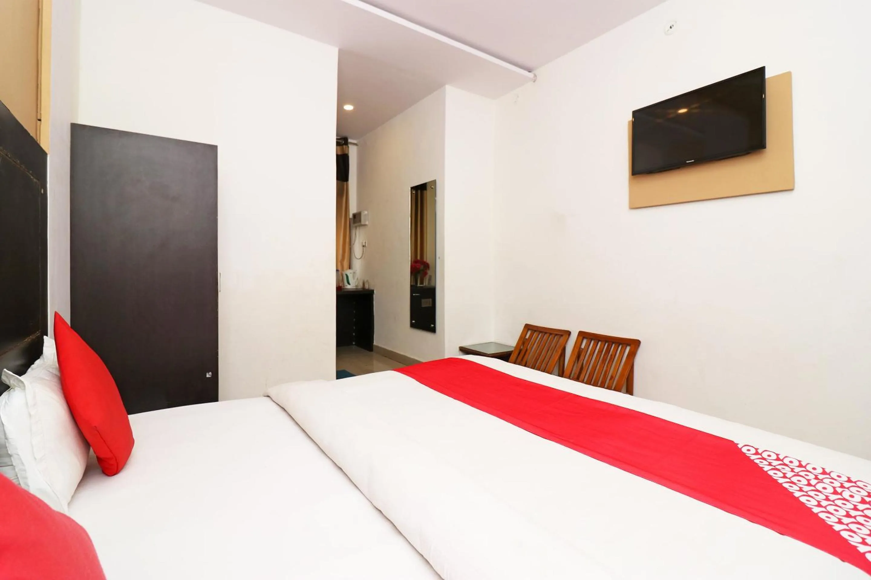 Bedroom, Bed in Super Hotel O by OYO Surya Continental