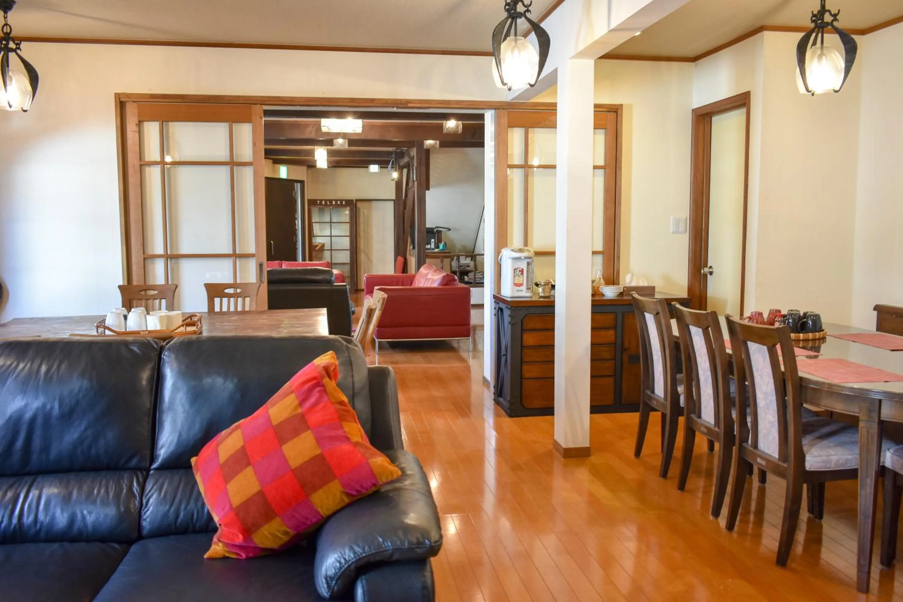 Dining area in Mojo Lodge Hakuba