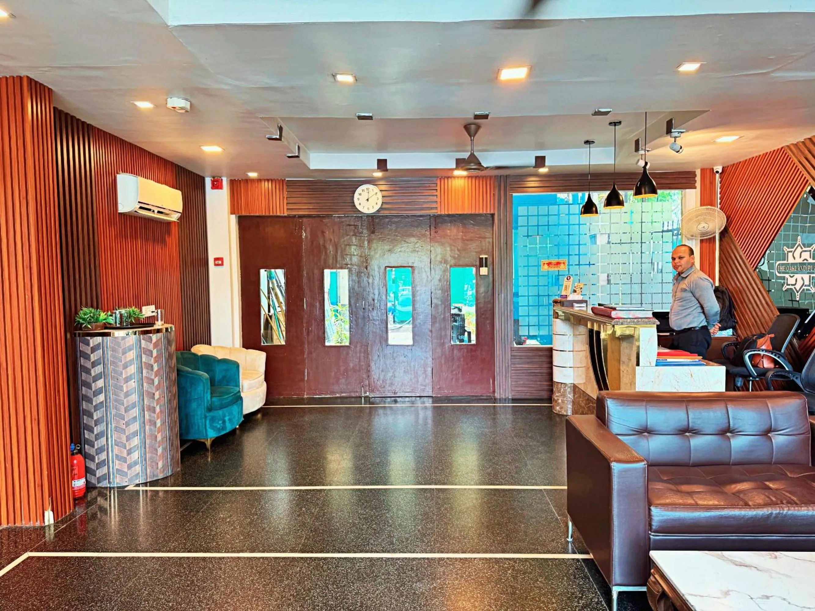 Seating area in The Oakland Plaza by Orion Hotels