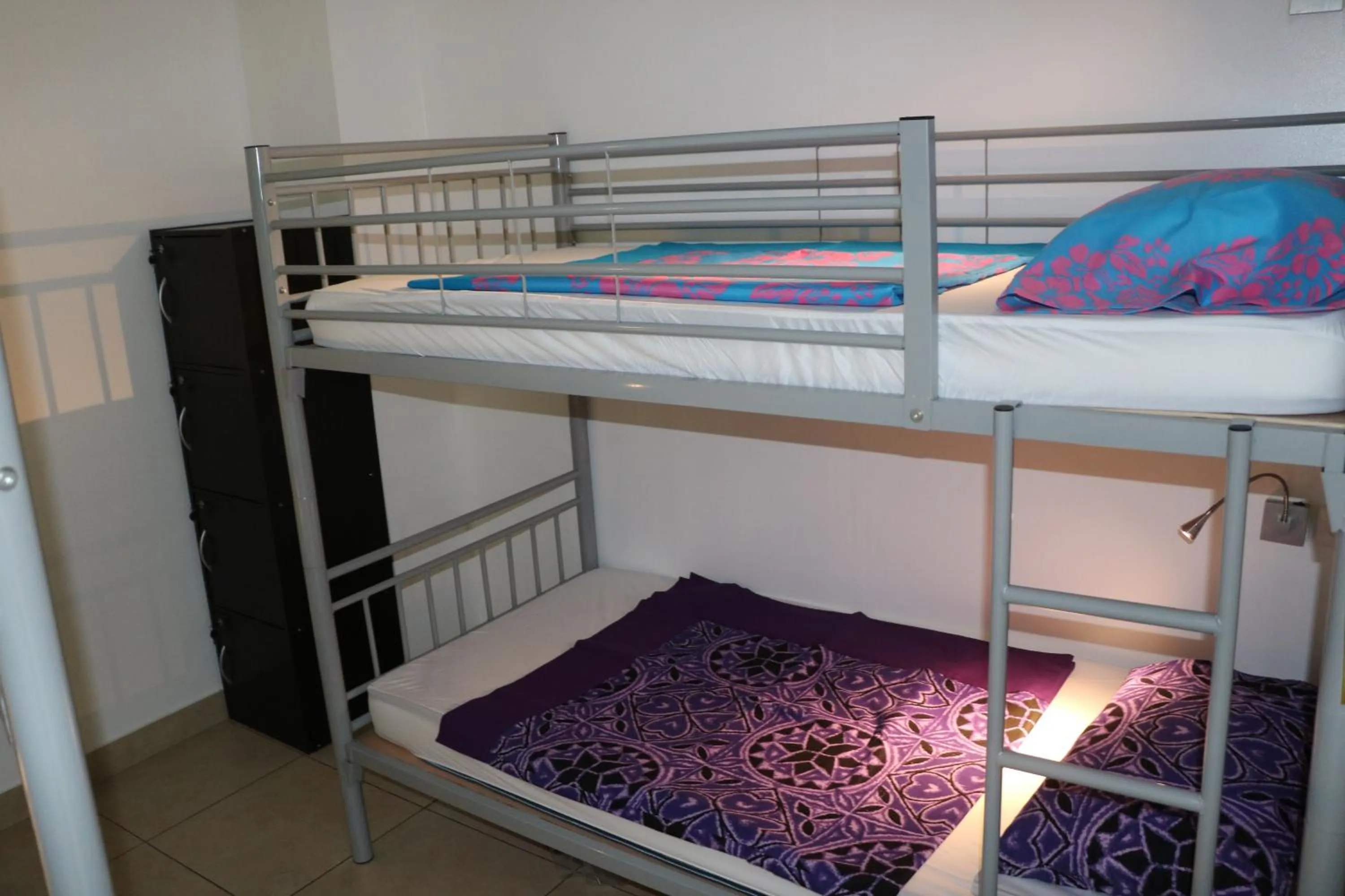 bunk bed, Bed in Mahana Lodge Hostel & Backpacker