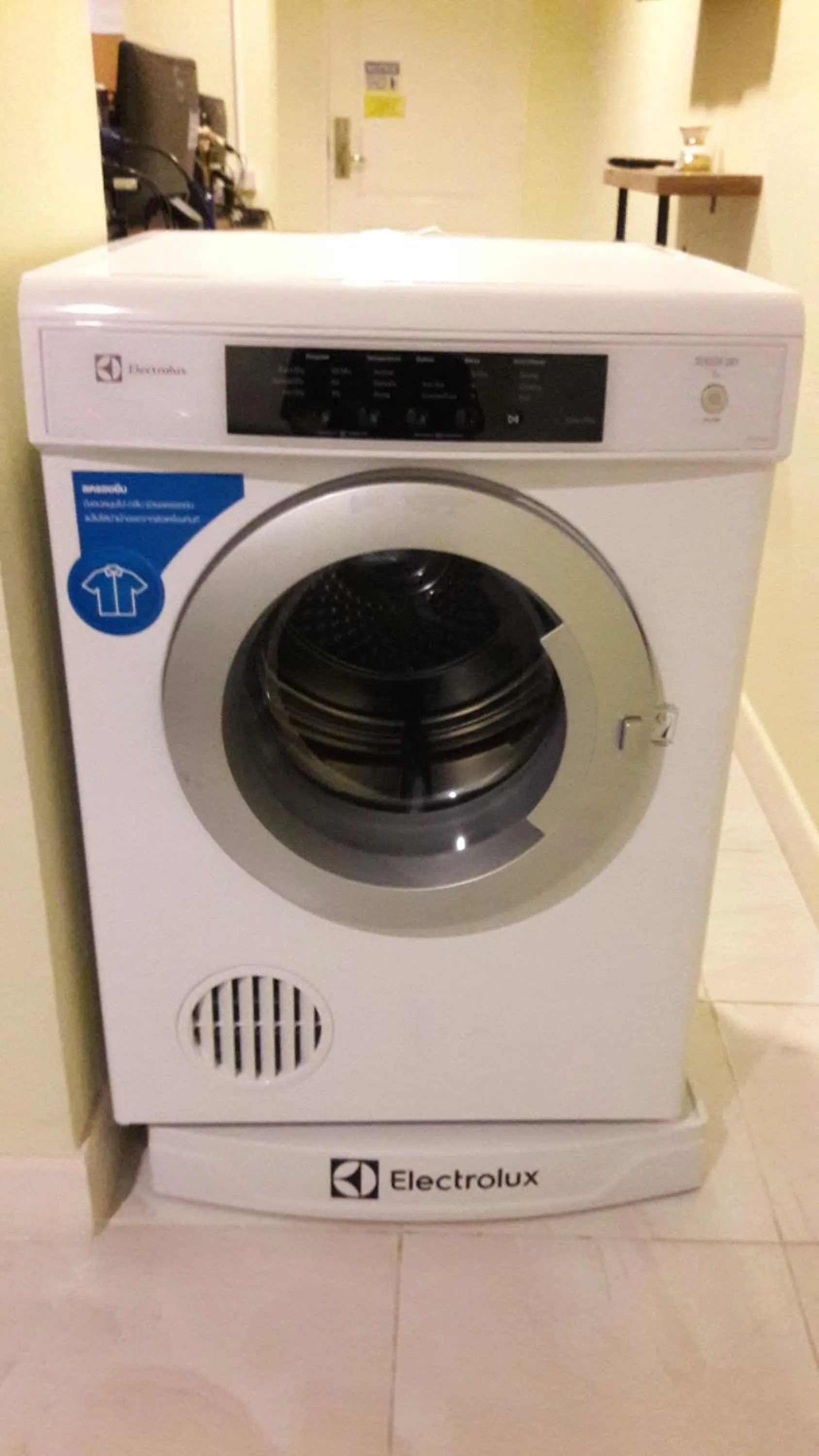 Area and facilities in Siri Poshtel Bangkok