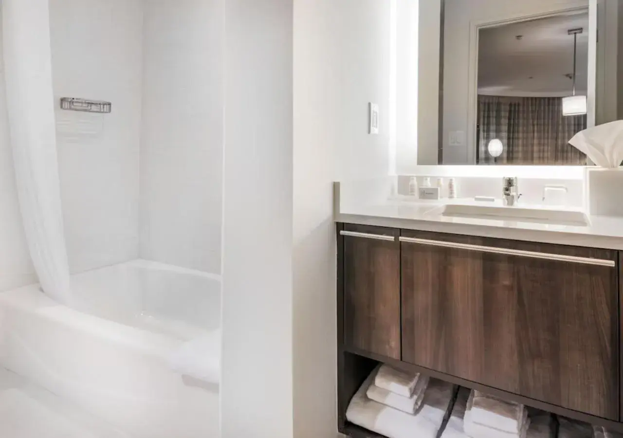 One-Bedroom King Suite in Residence Inn by Marriott Jersey City One-Bedroom King Suite in Residence Inn by Marriott Jersey City