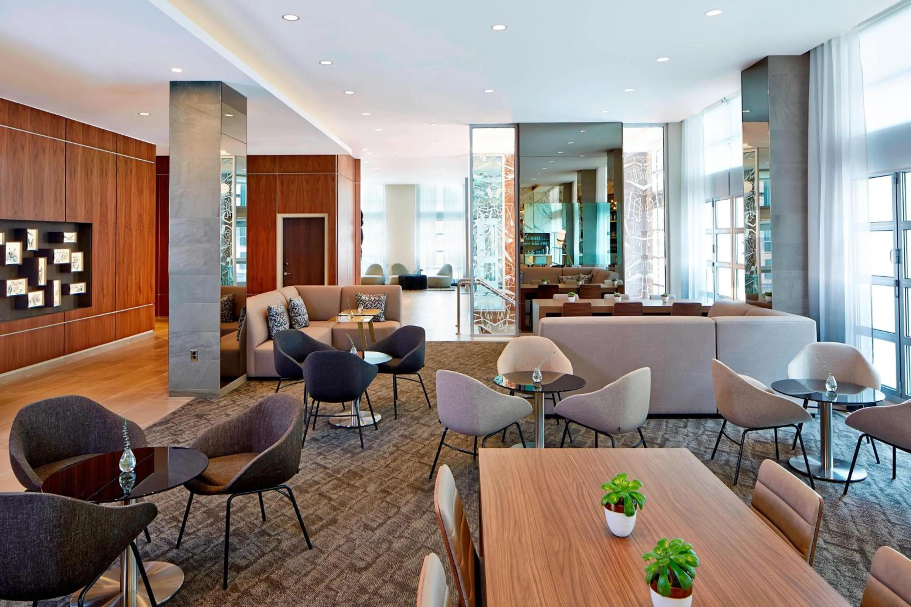 Lounge or bar in AC Hotel by Marriott Portland Downtown, OR