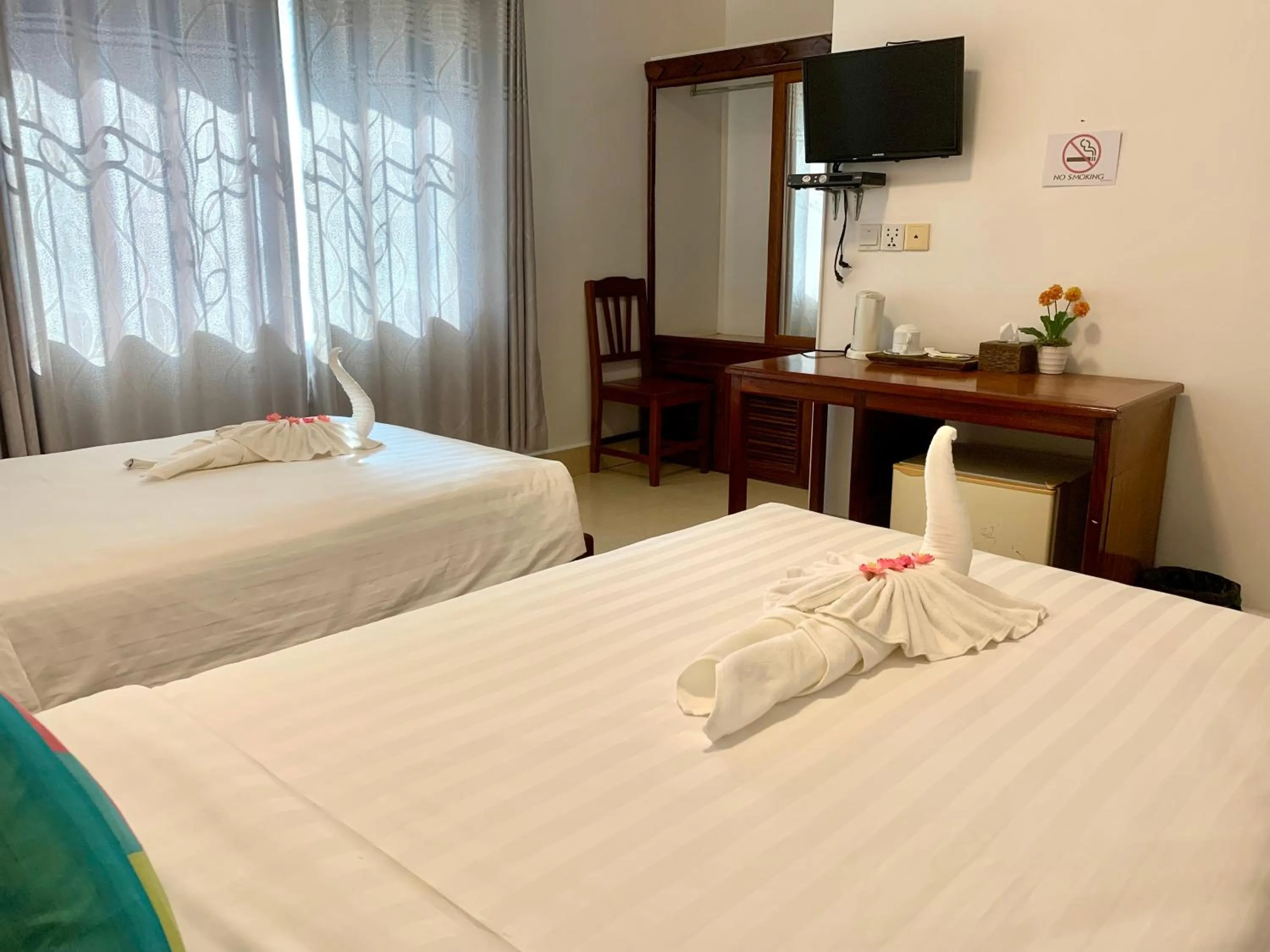 Bed in The One by Nika