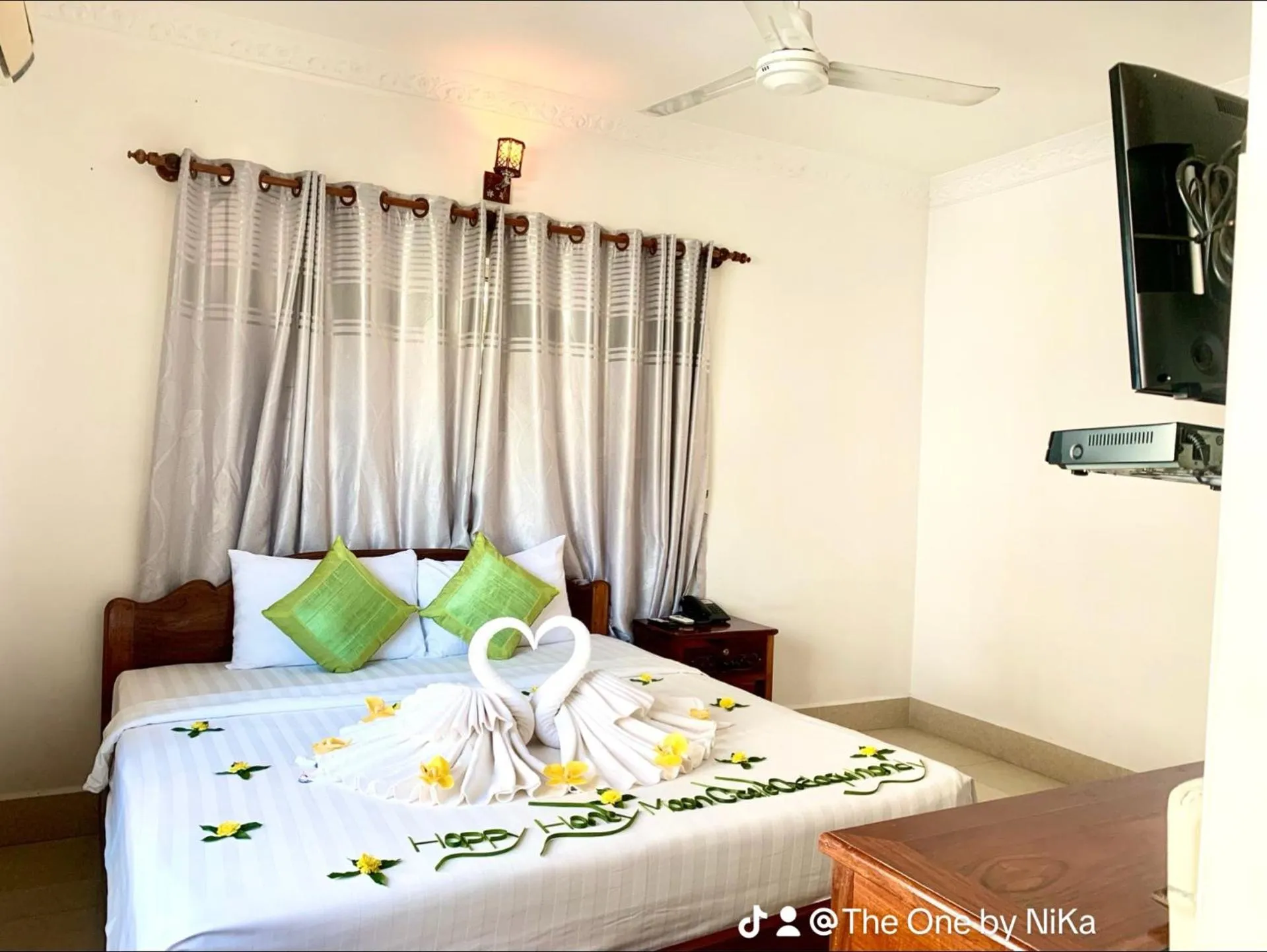 Bed in The One by Nika