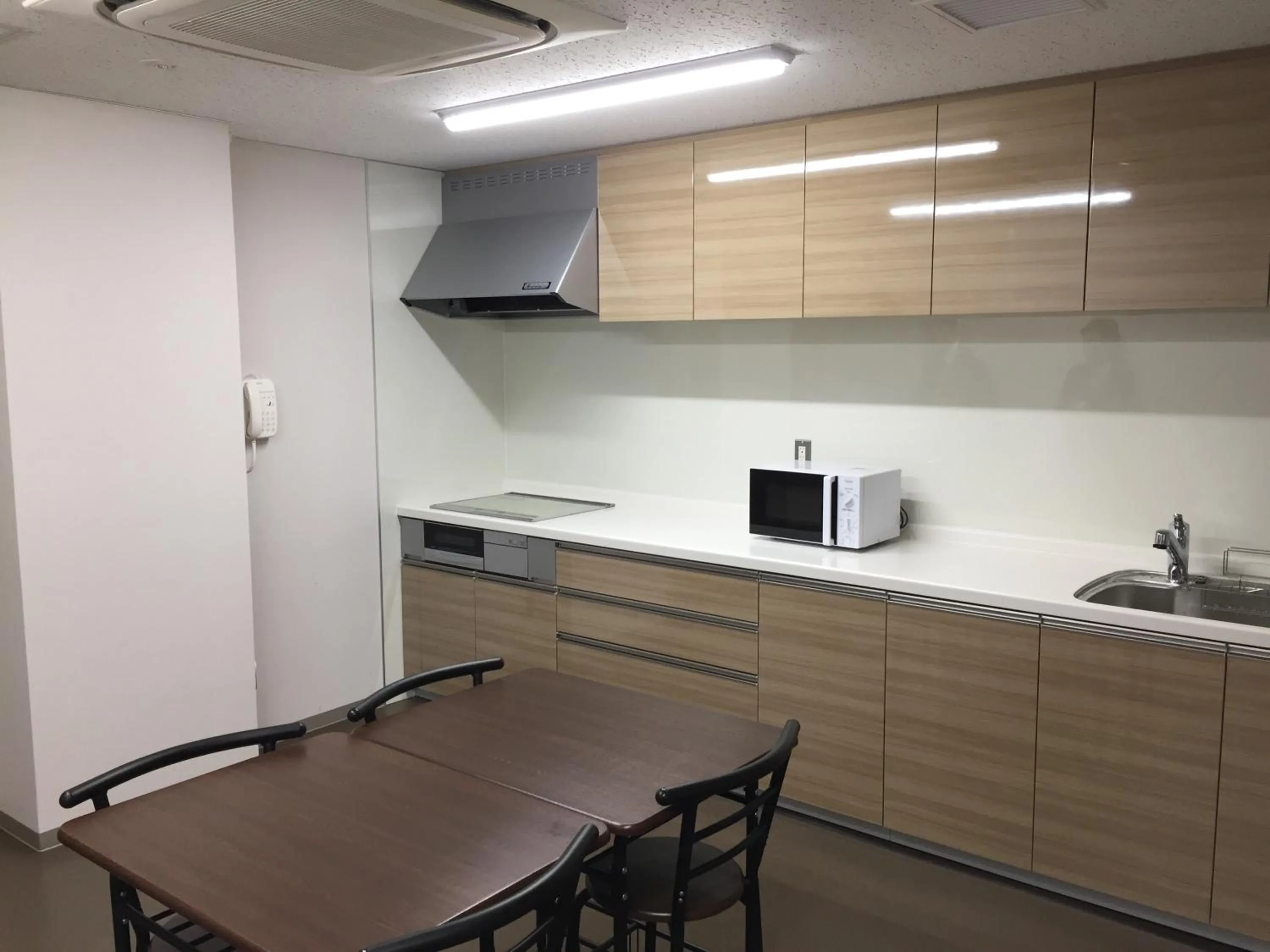 Communal kitchen in NARA Visitor Center and Inn