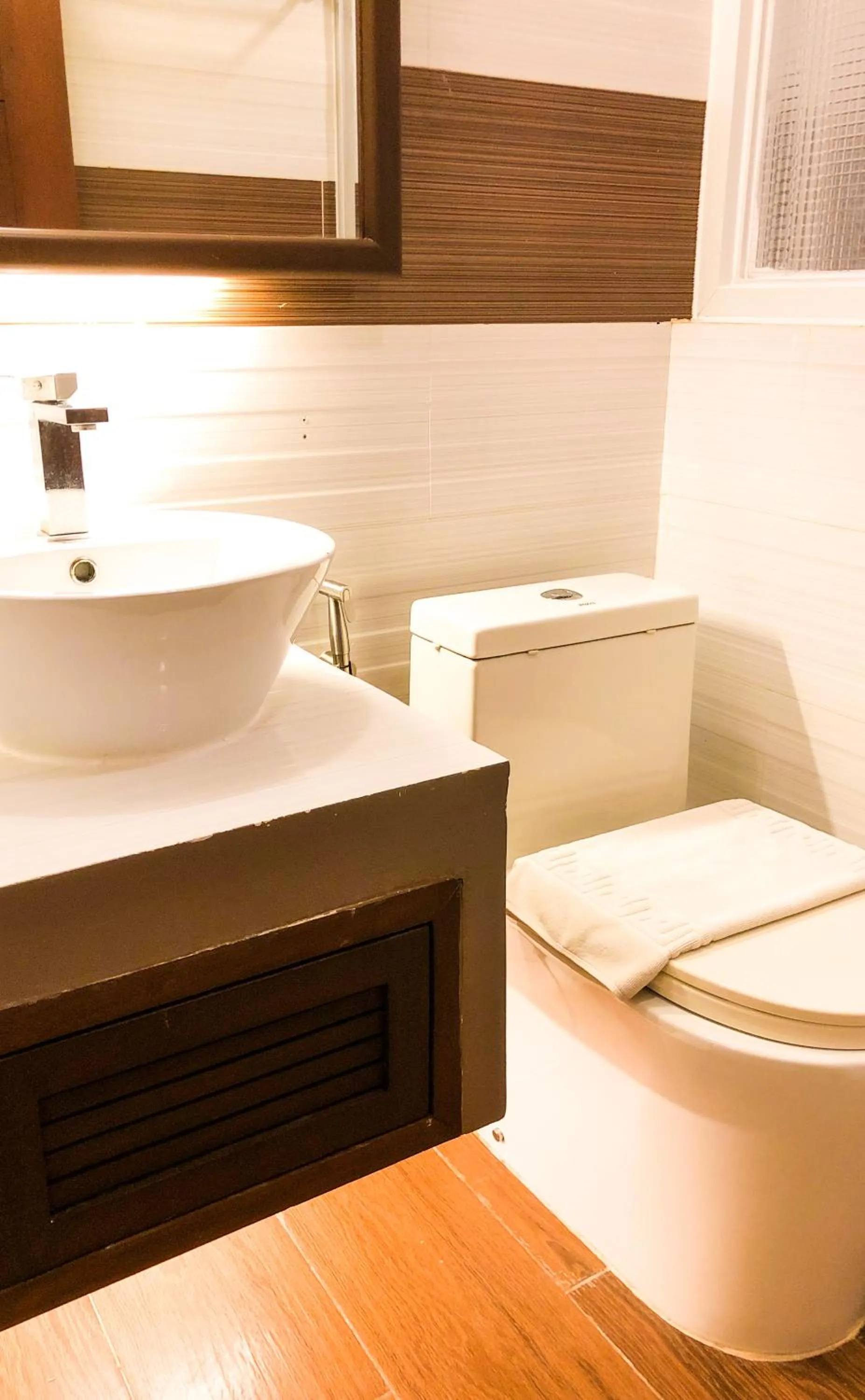 Bathroom in The Piccolo Hotel of Boracay