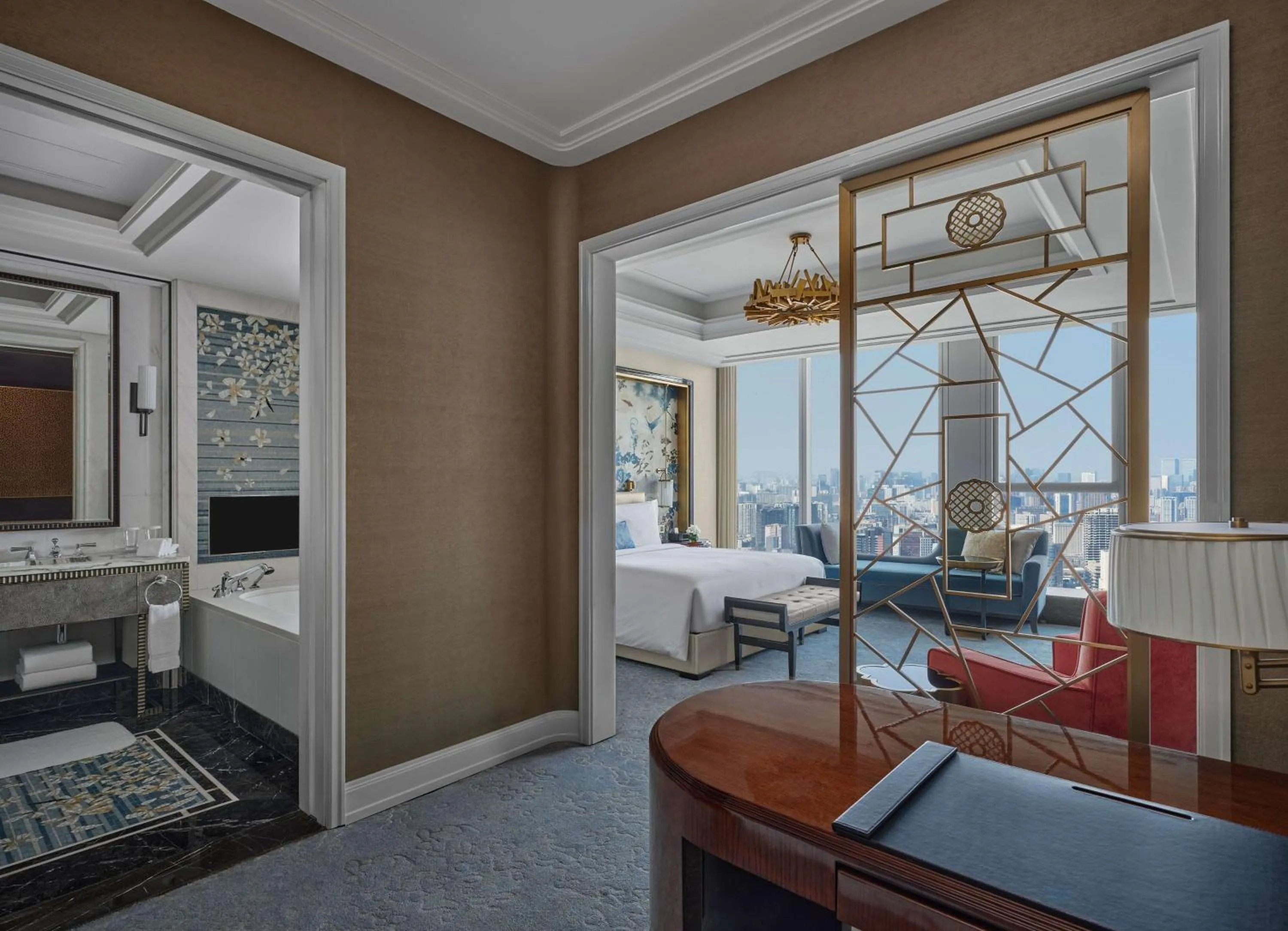 Bedroom, Bed in Waldorf Astoria Chengdu