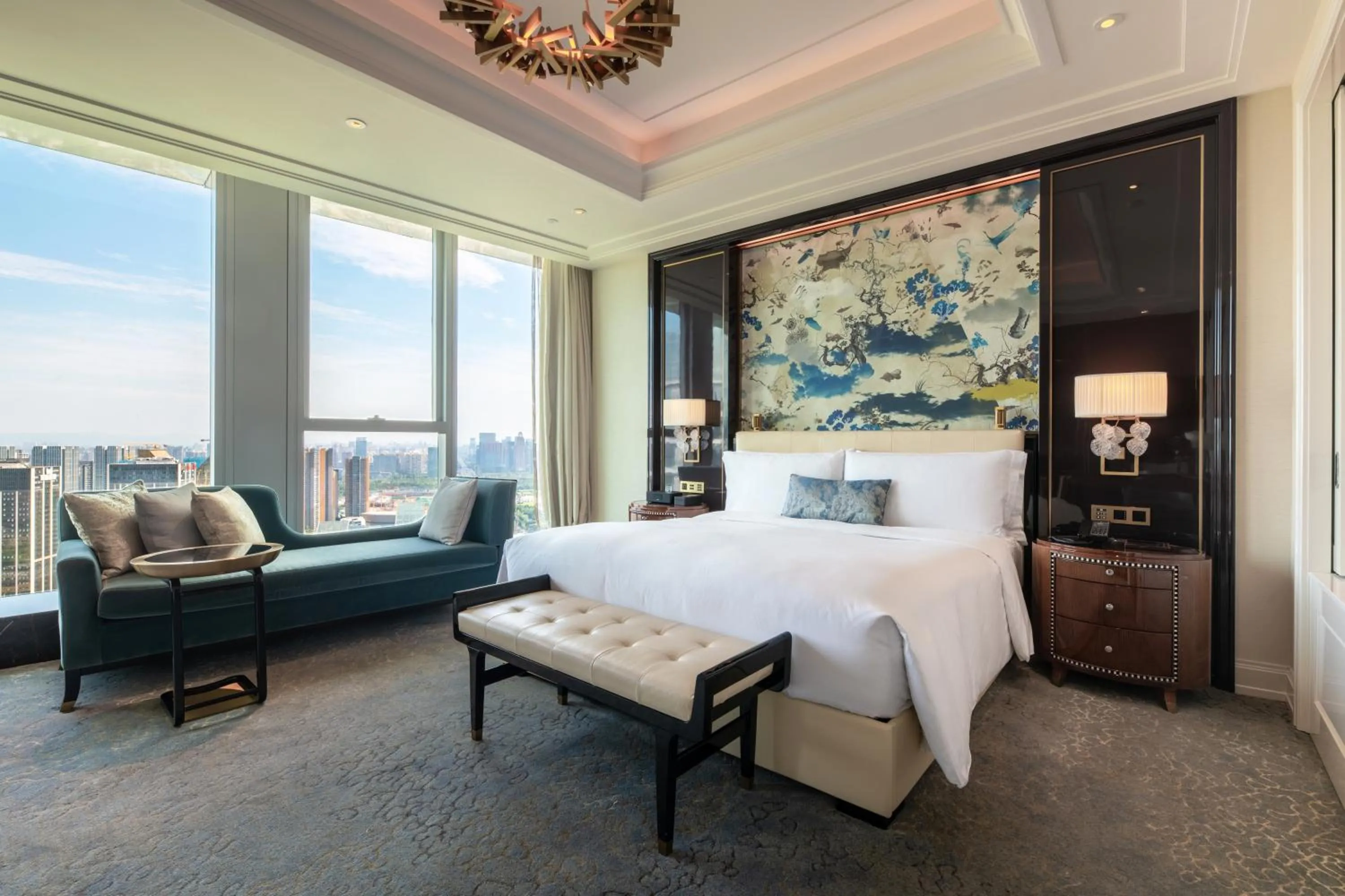 Photo of the whole room, Bed in Waldorf Astoria Chengdu
