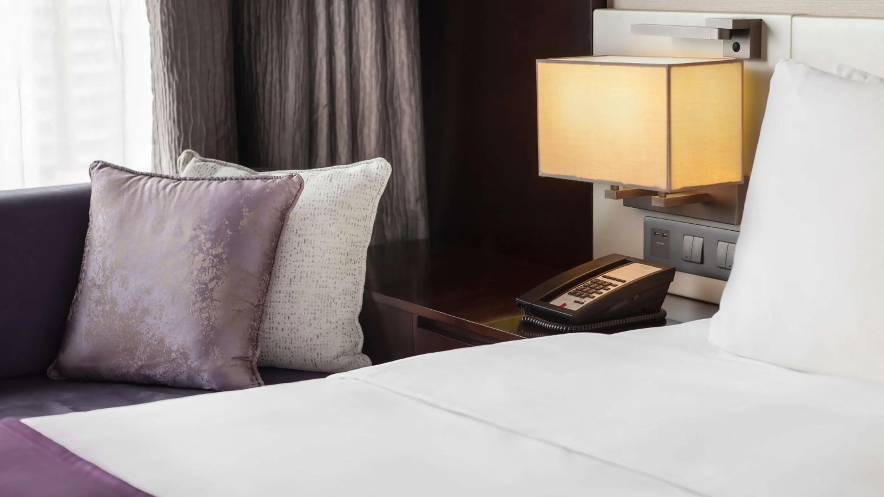 Bed in Hilton Garden Inn Hong Kong Mongkok