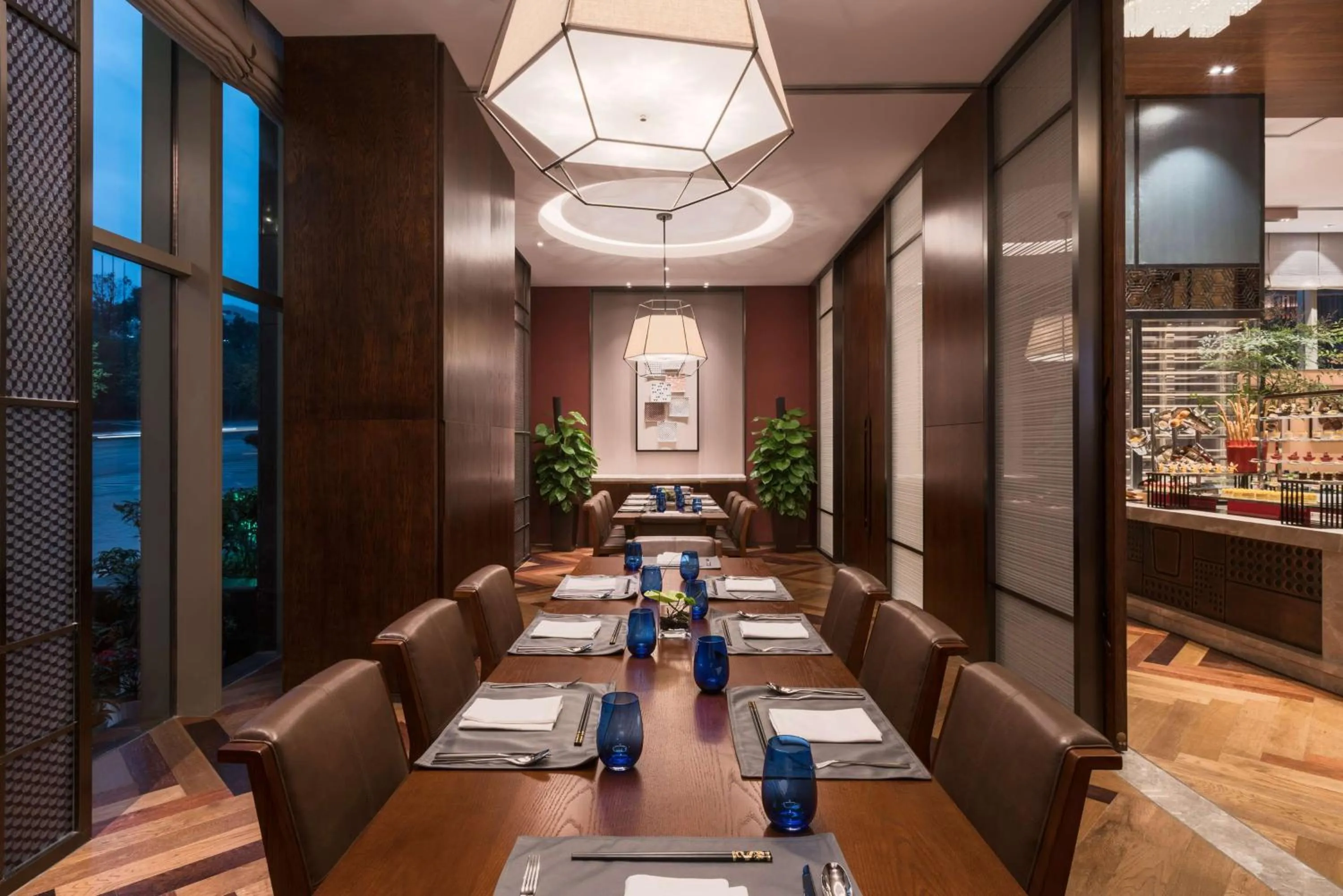 Restaurant/places to eat in DoubleTree by Hilton Hotel Shiyan