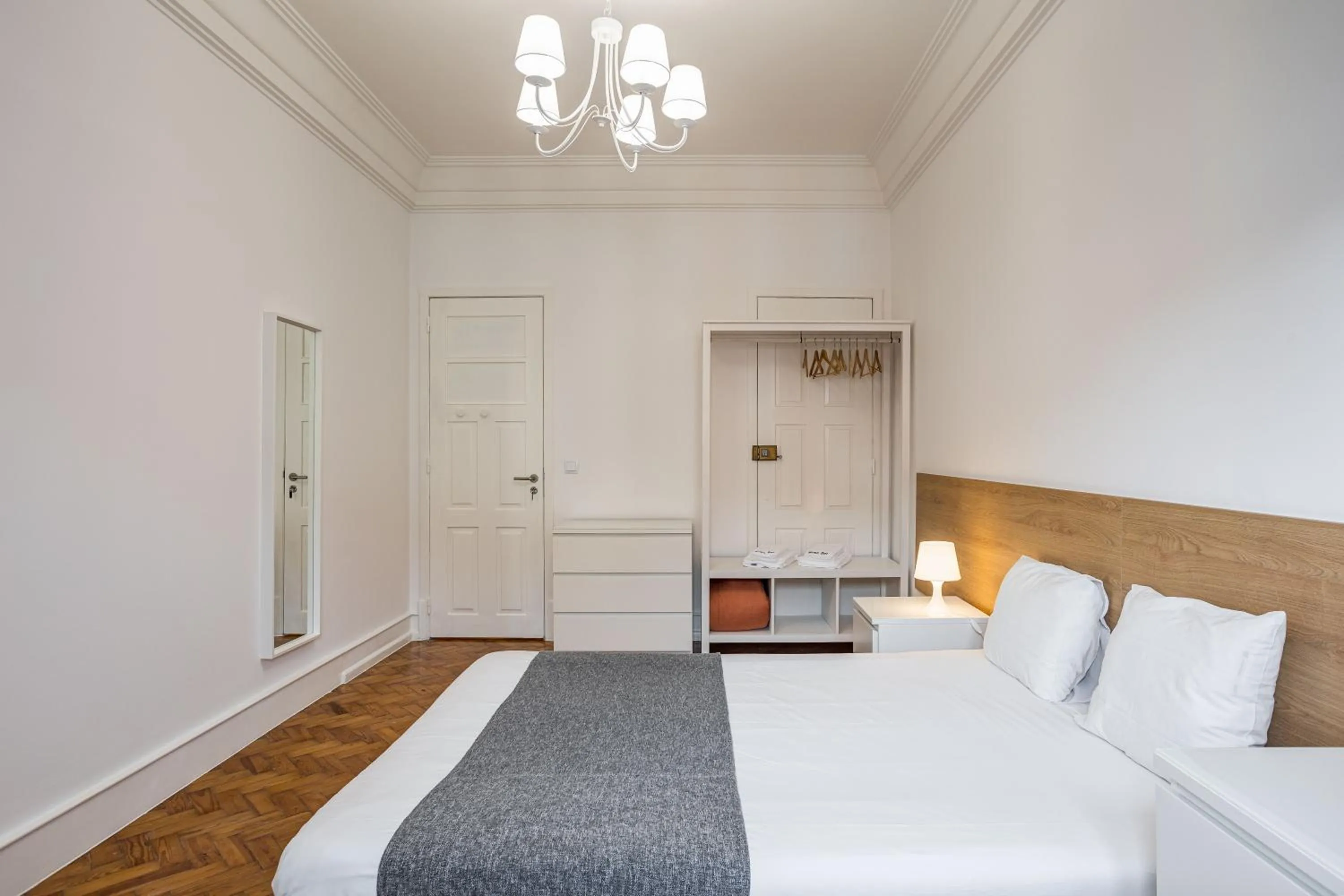 Bed in Home Out Rooms & Apartments