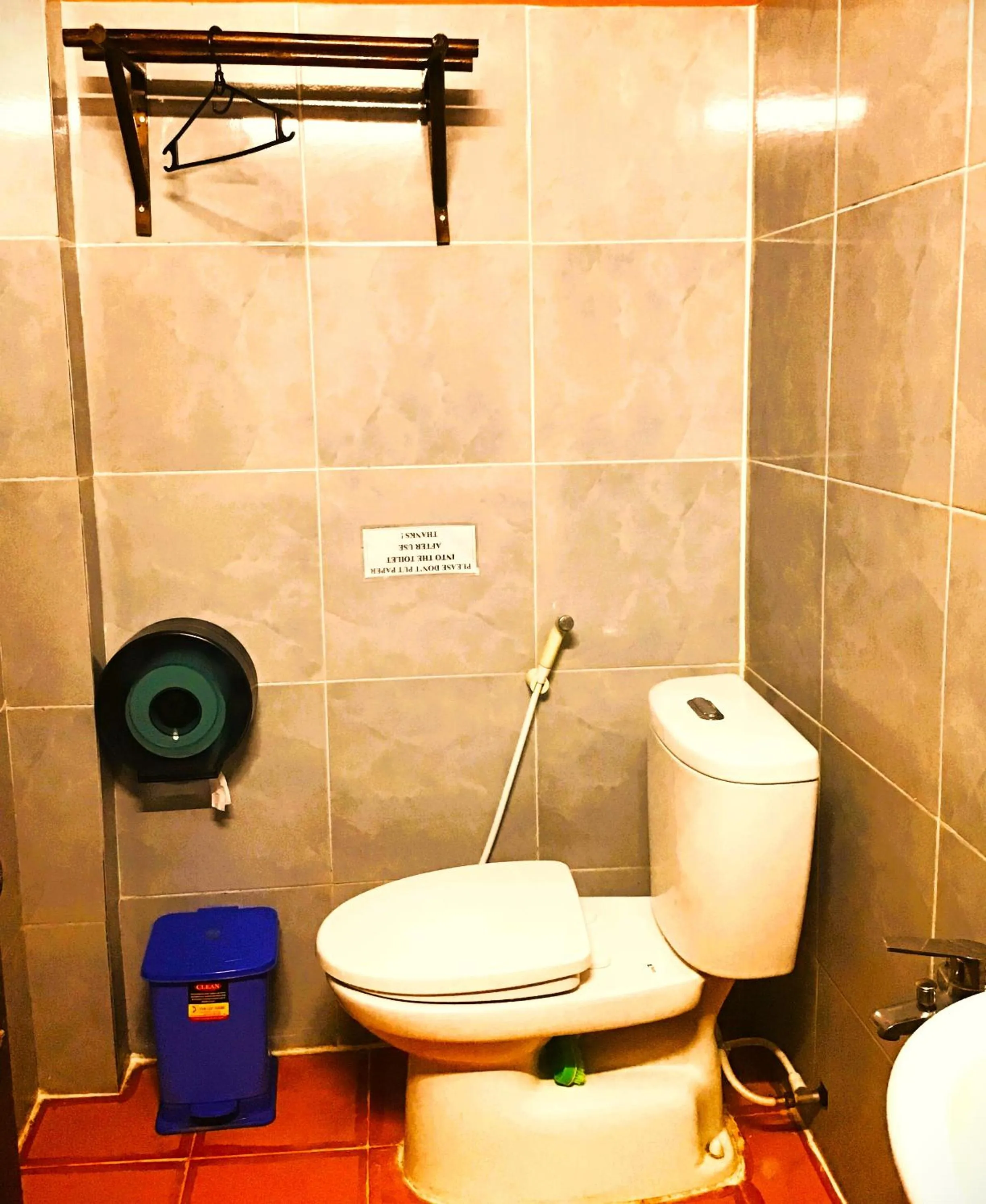 Shower in Ben Tre Farm Stay