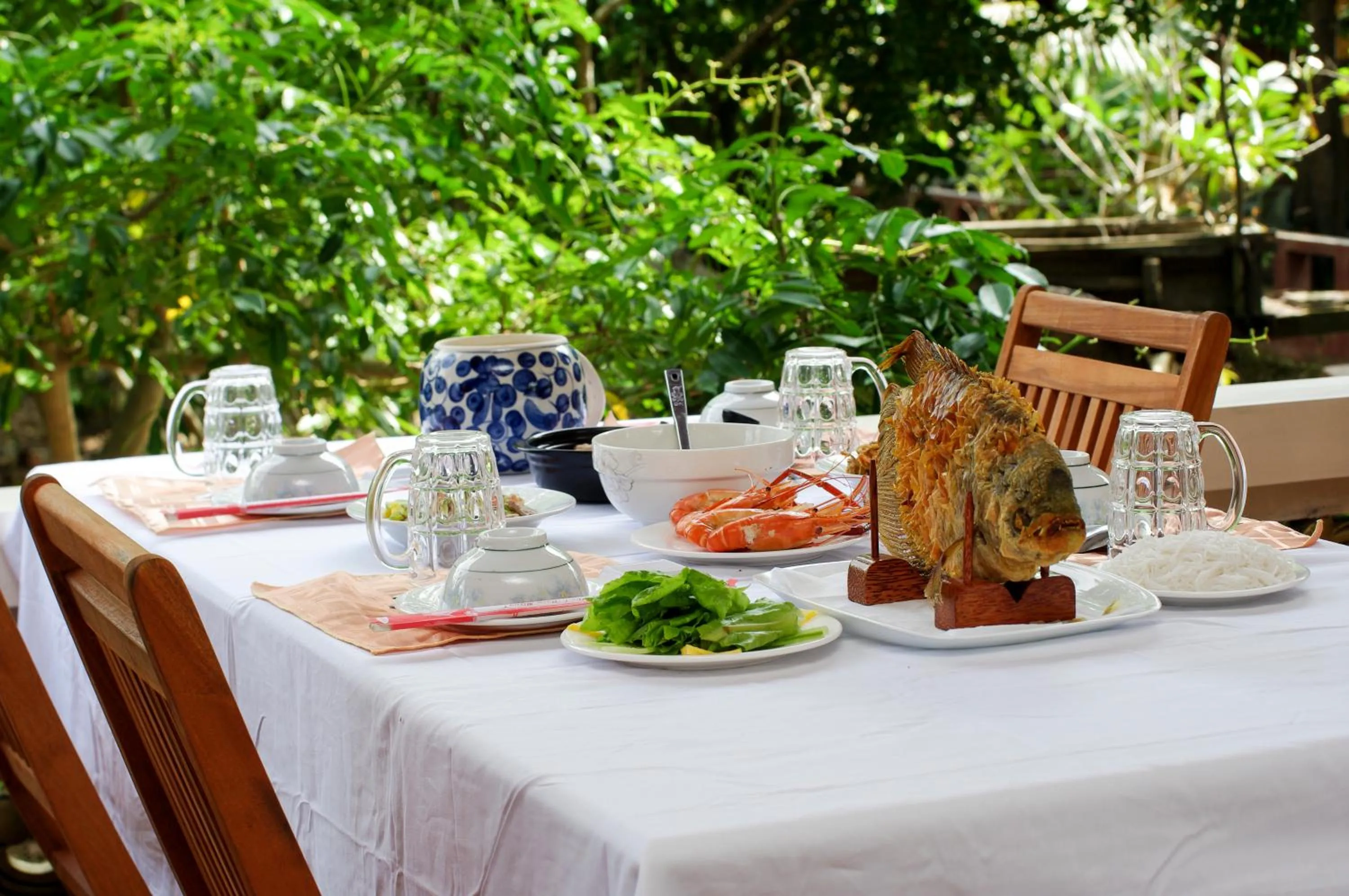 Restaurant/places to eat in Ben Tre Farm Stay