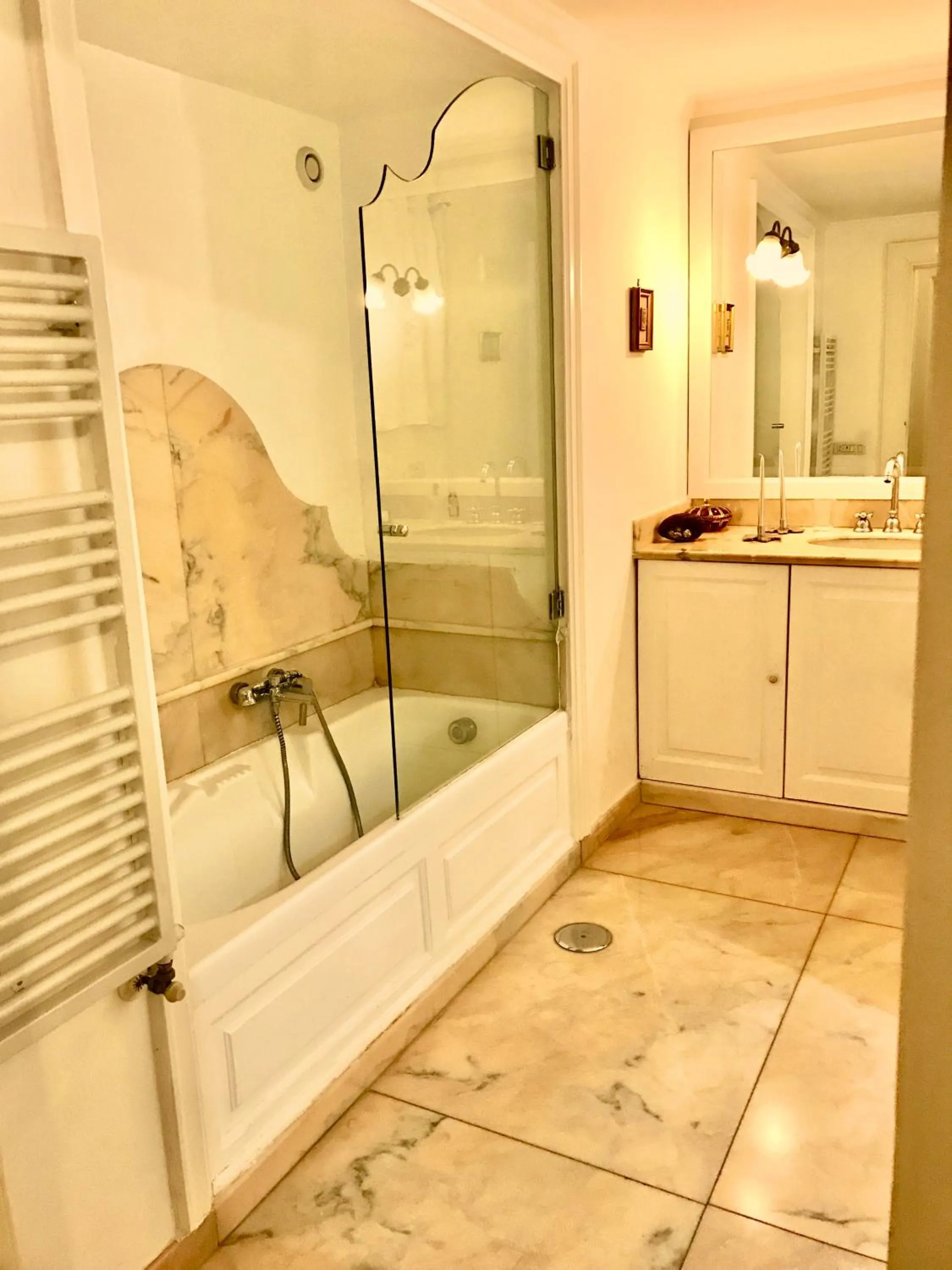 Bathroom in Stella Marina Stabia