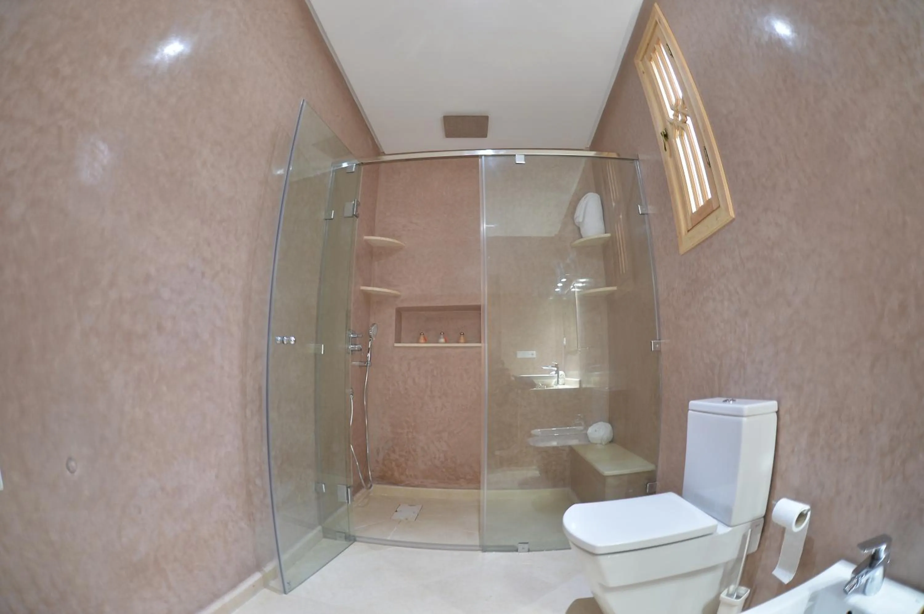 Bathroom in Ferme Sidi Safou & Spa