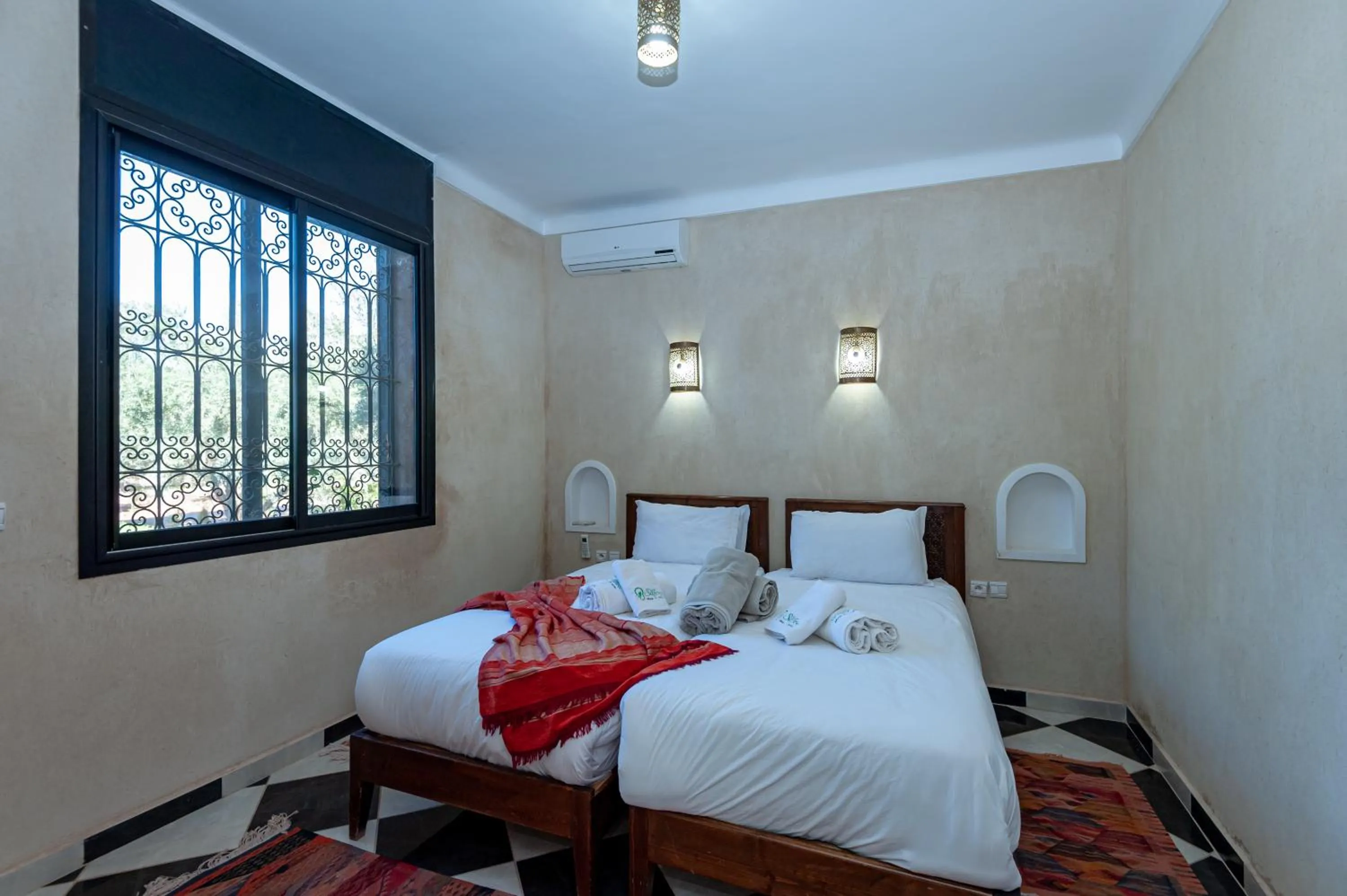 Bed in Ferme Sidi Safou & Spa