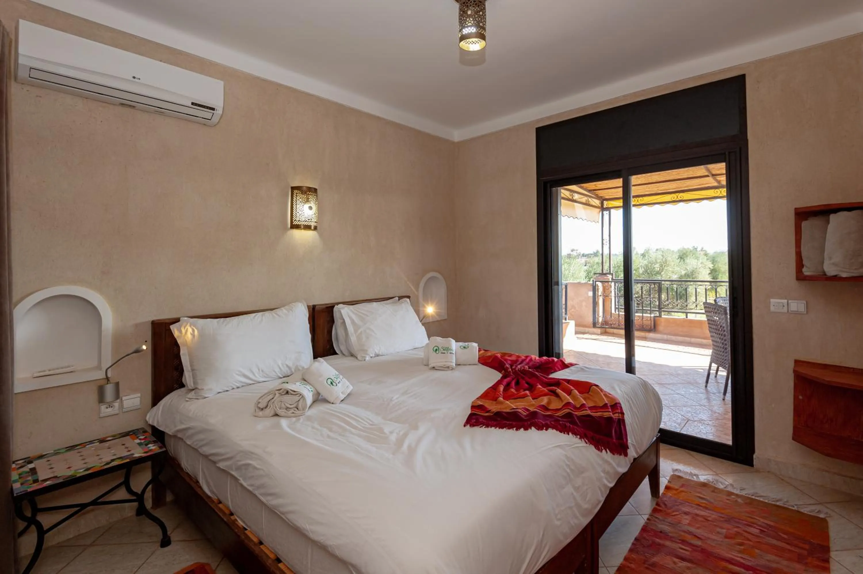 Bed in Ferme Sidi Safou & Spa