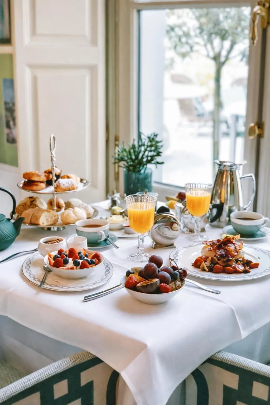 Breakfast in Hotel Van Cleef