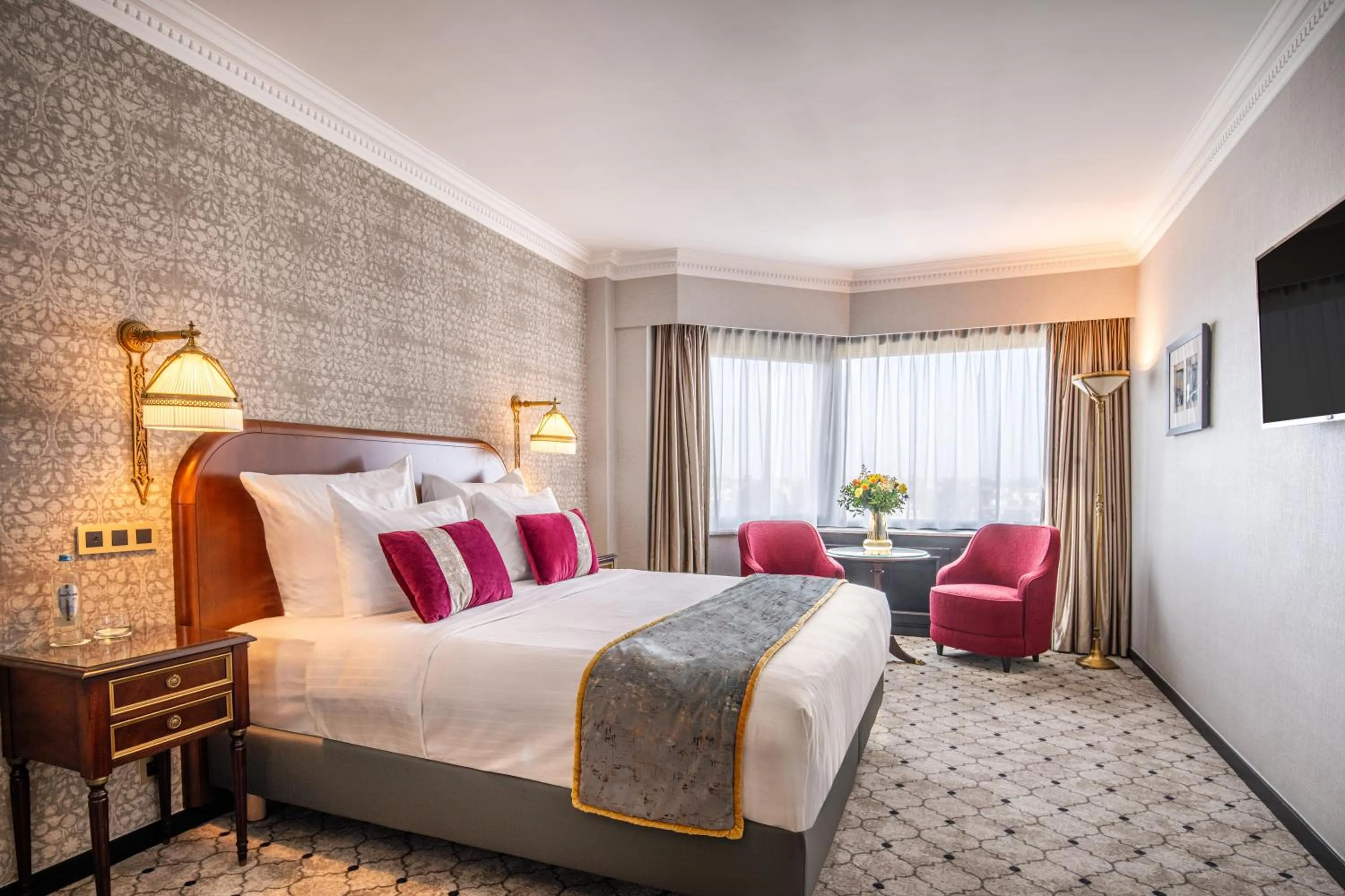 Bed in Hotel Barsey by Warwick