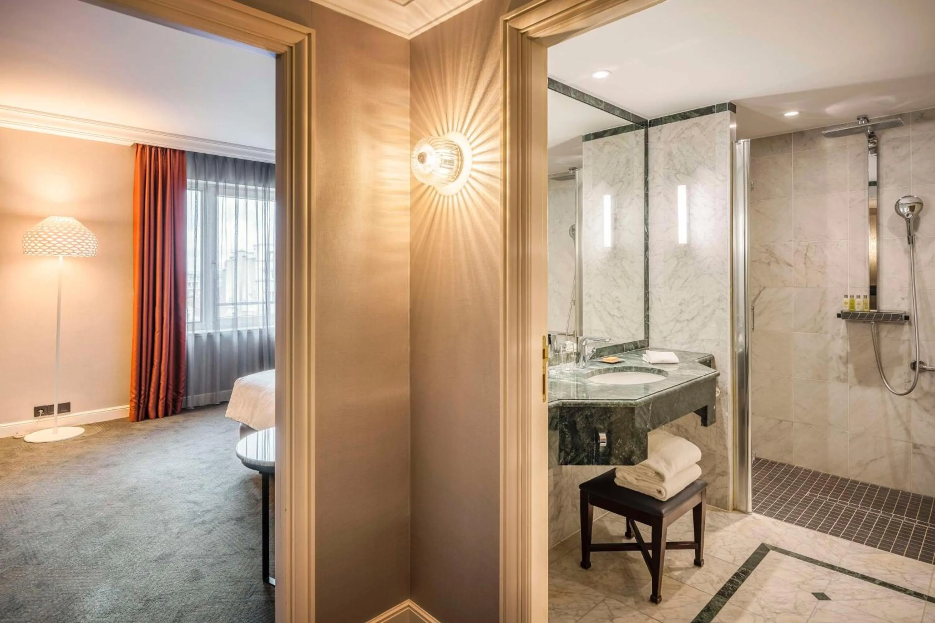 Bathroom in Hilton Brussels Grand Place