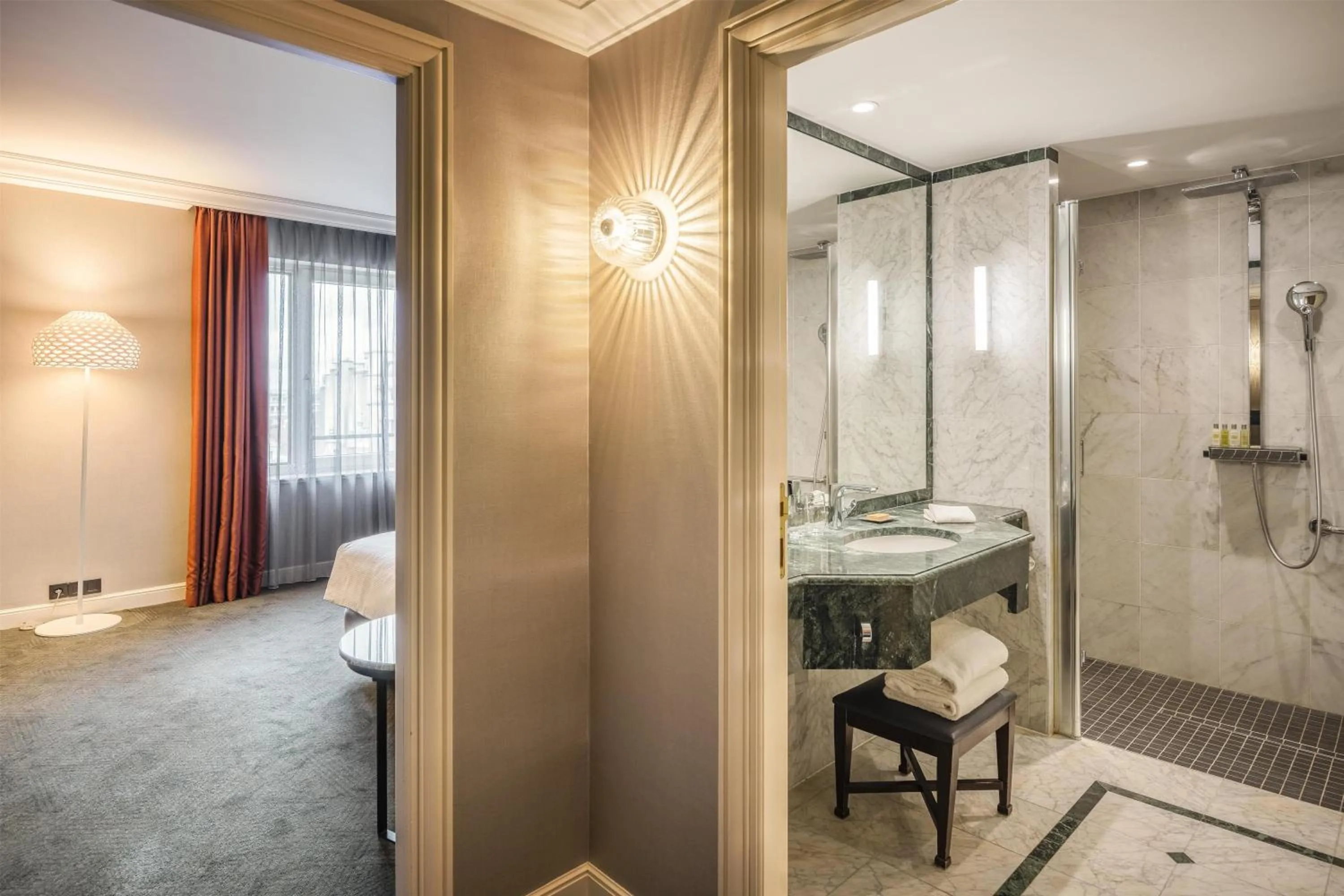 Bathroom in Hilton Brussels Grand Place