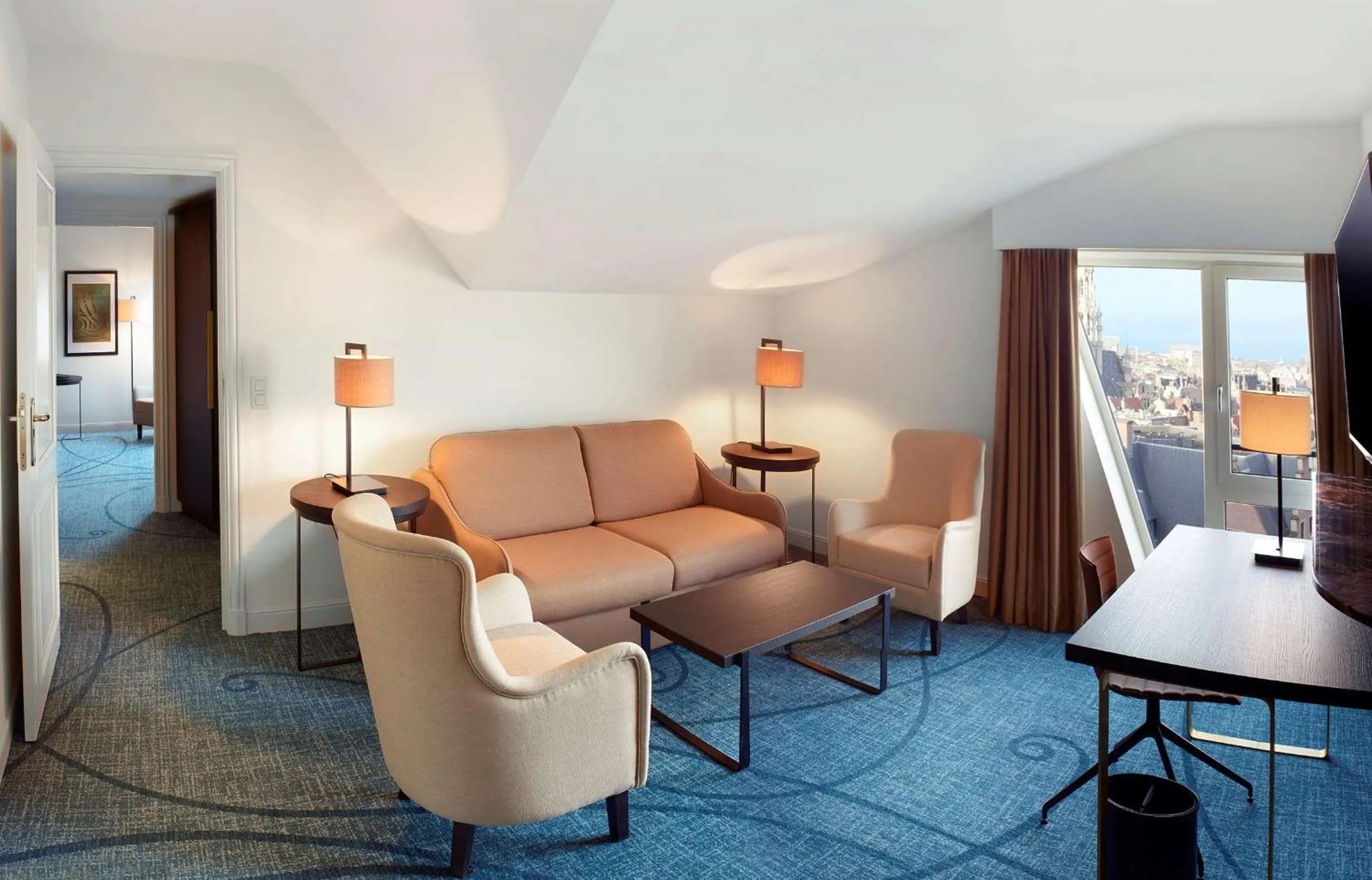 Living room in Hilton Brussels Grand Place