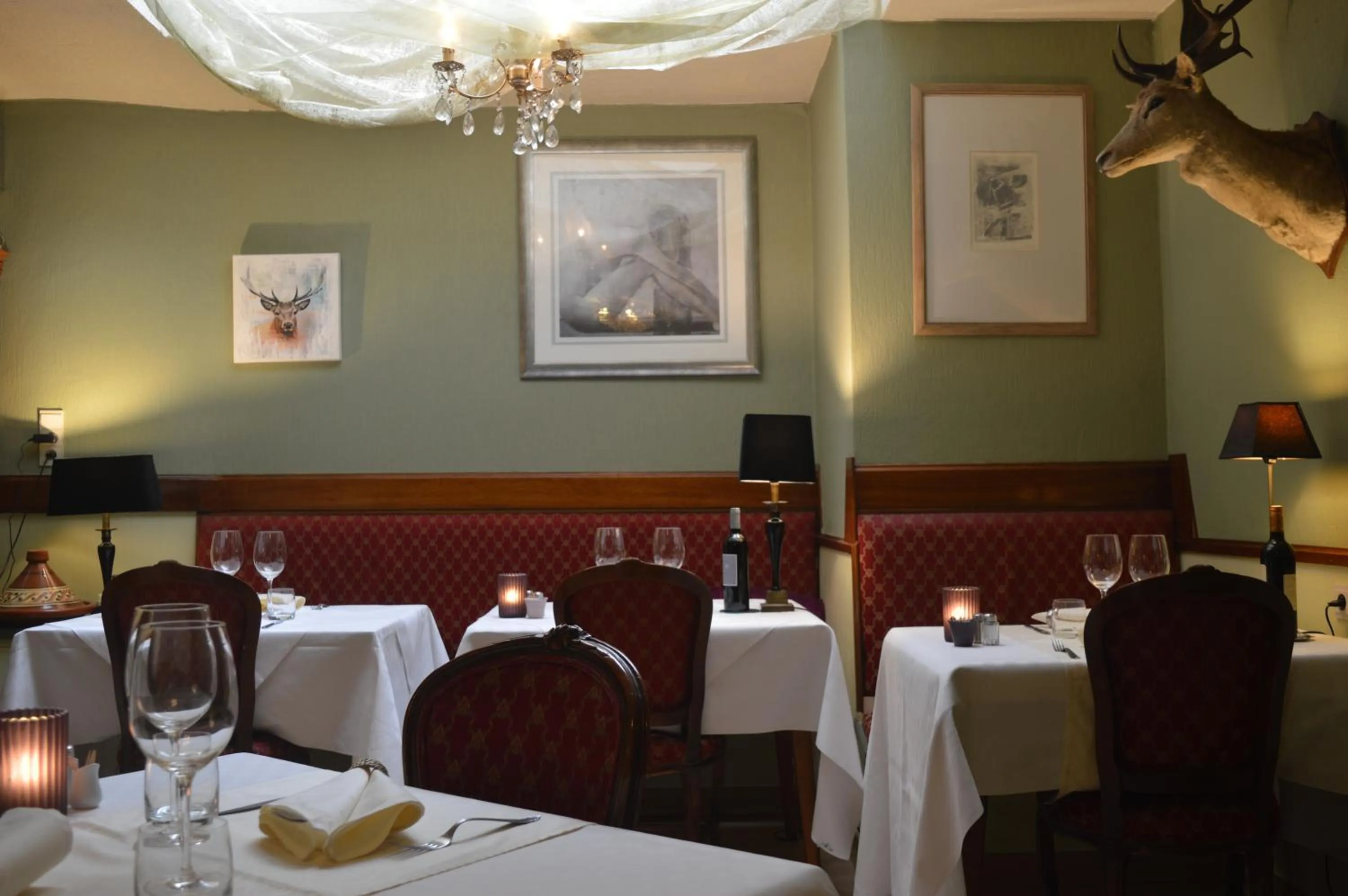 Food and drinks in Hotel 'T Hert