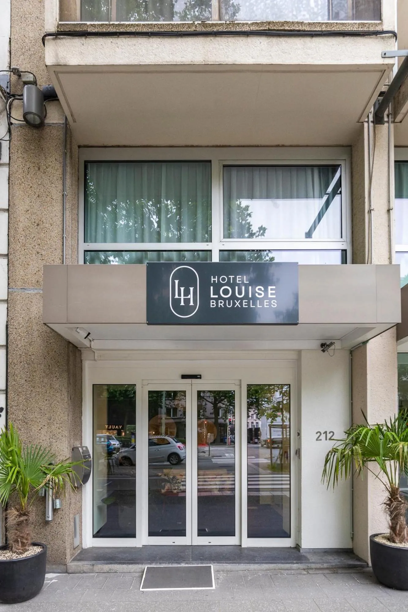 Facade/entrance in Hotel Louise