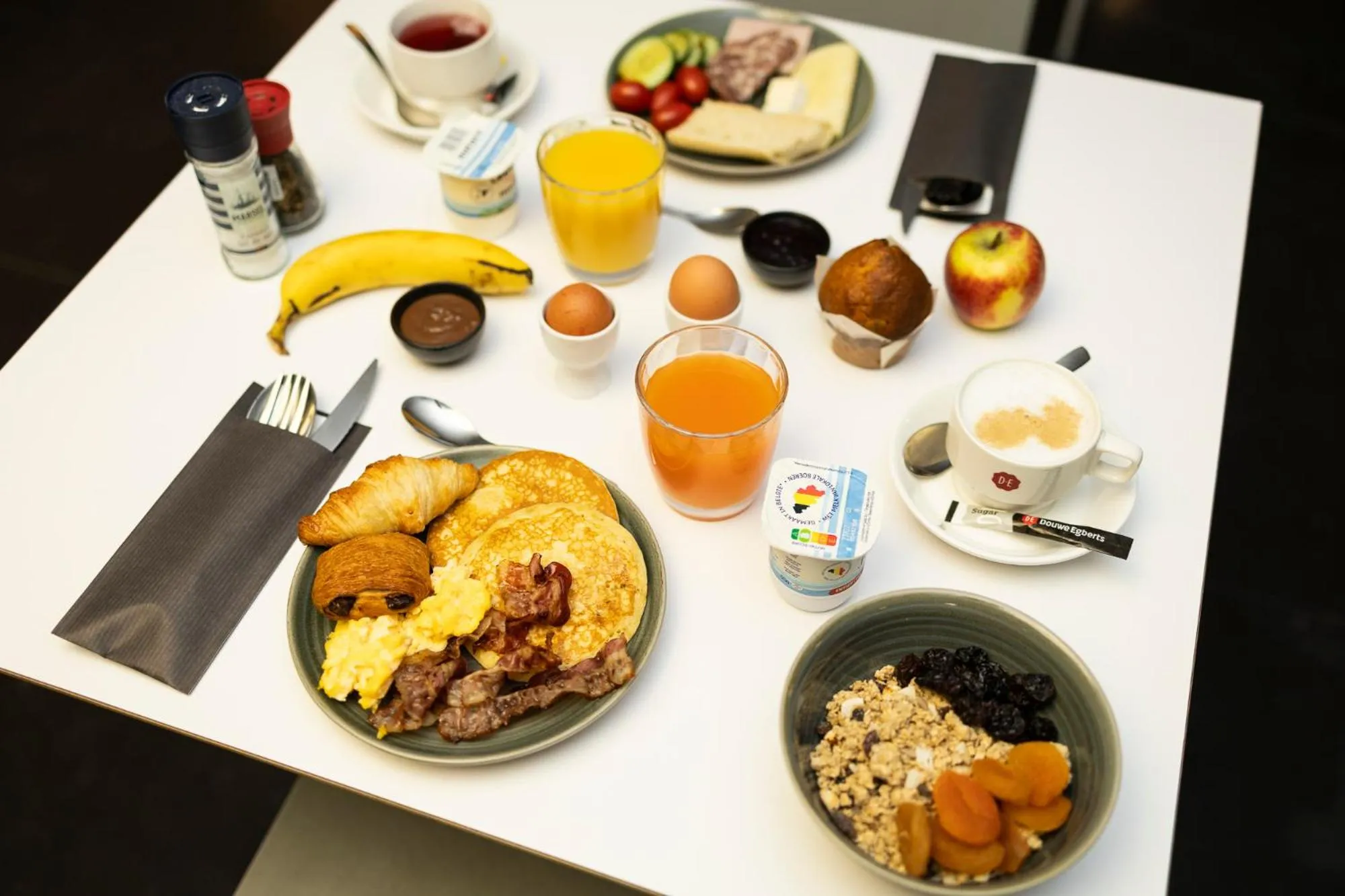 Food and drinks in Hotel Louise