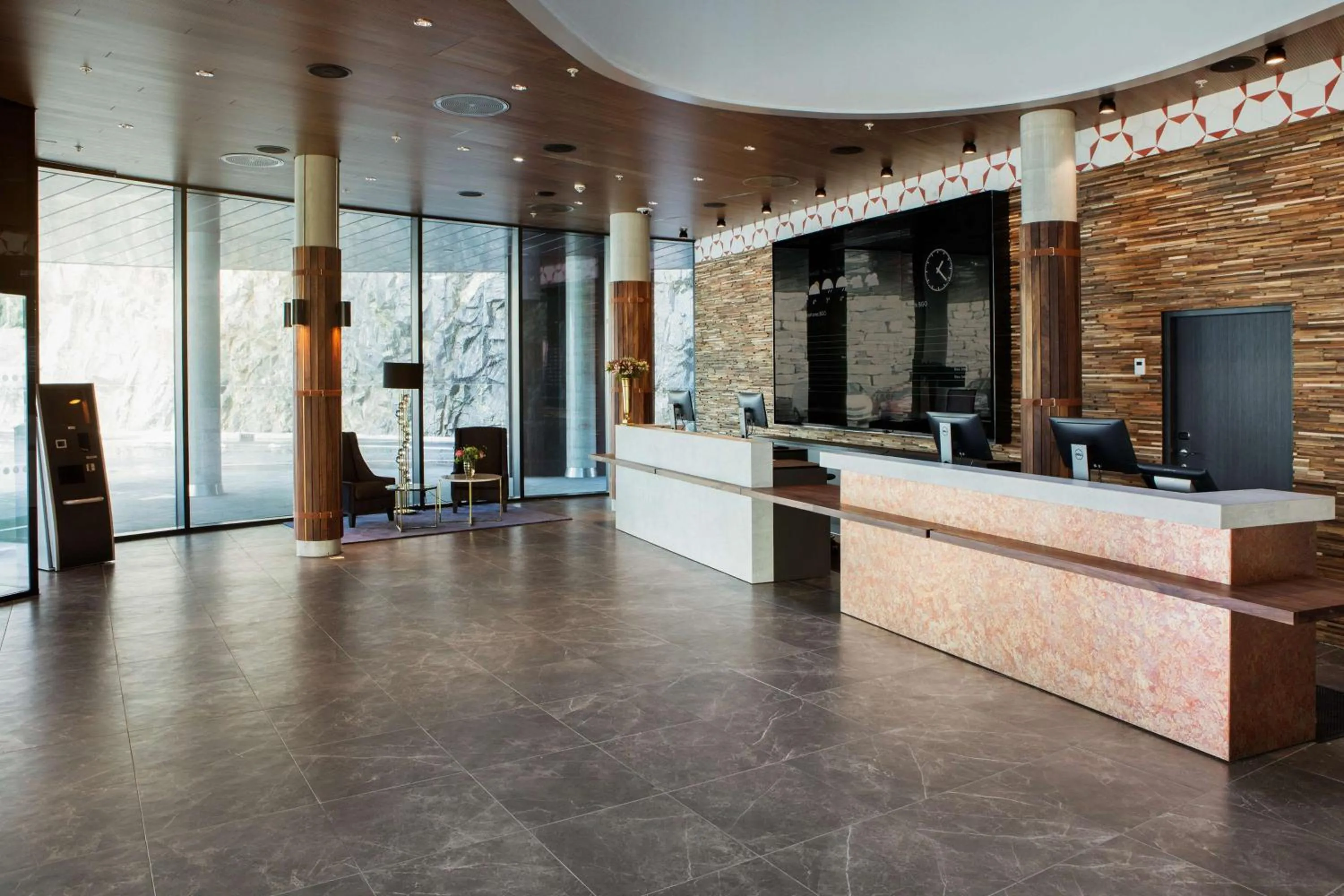 Lobby or reception in Scandic Flesland Airport