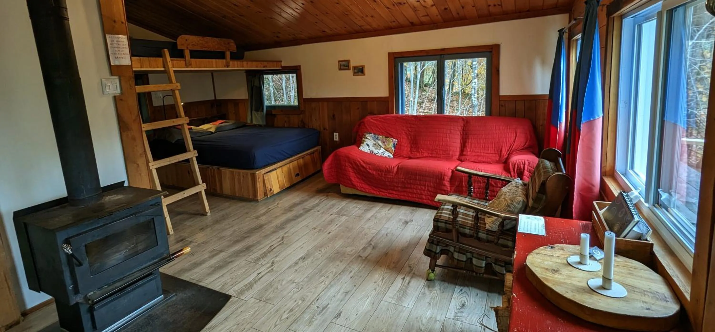Chalets Aux Berges du Lac Castor