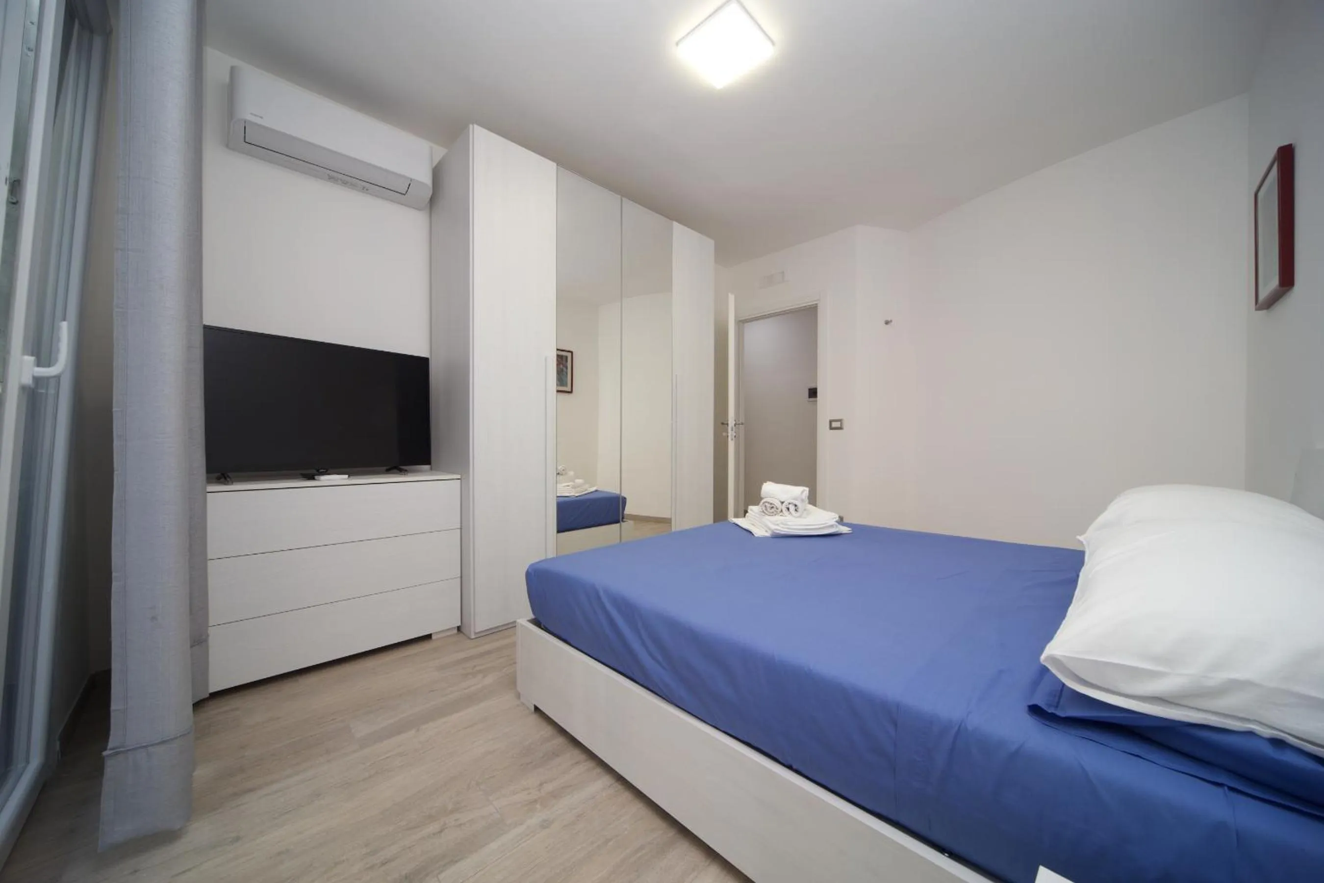 Photo of the whole room, Bed in B&B il Bacio