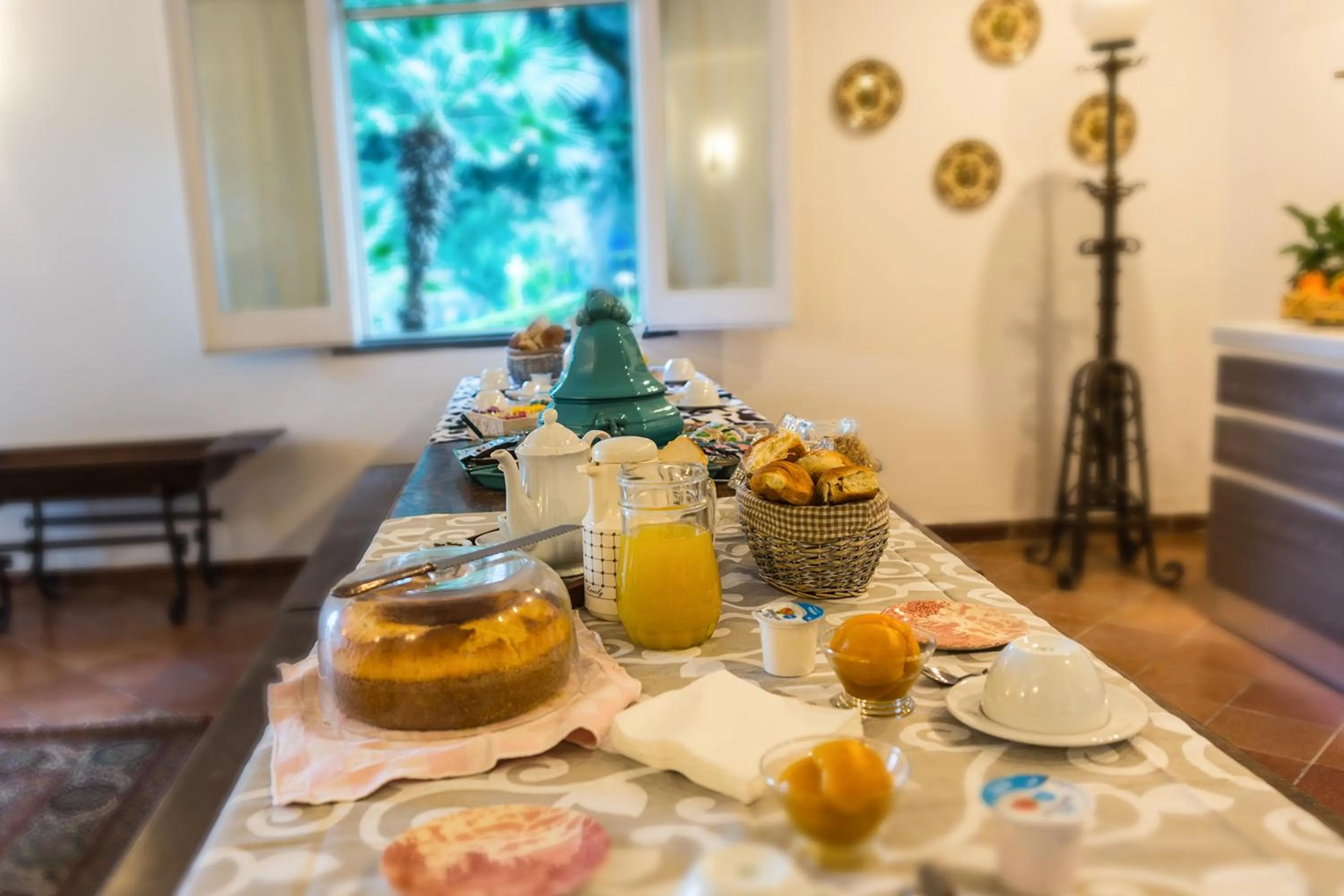 Buffet breakfast in Du Parc Boutique Home