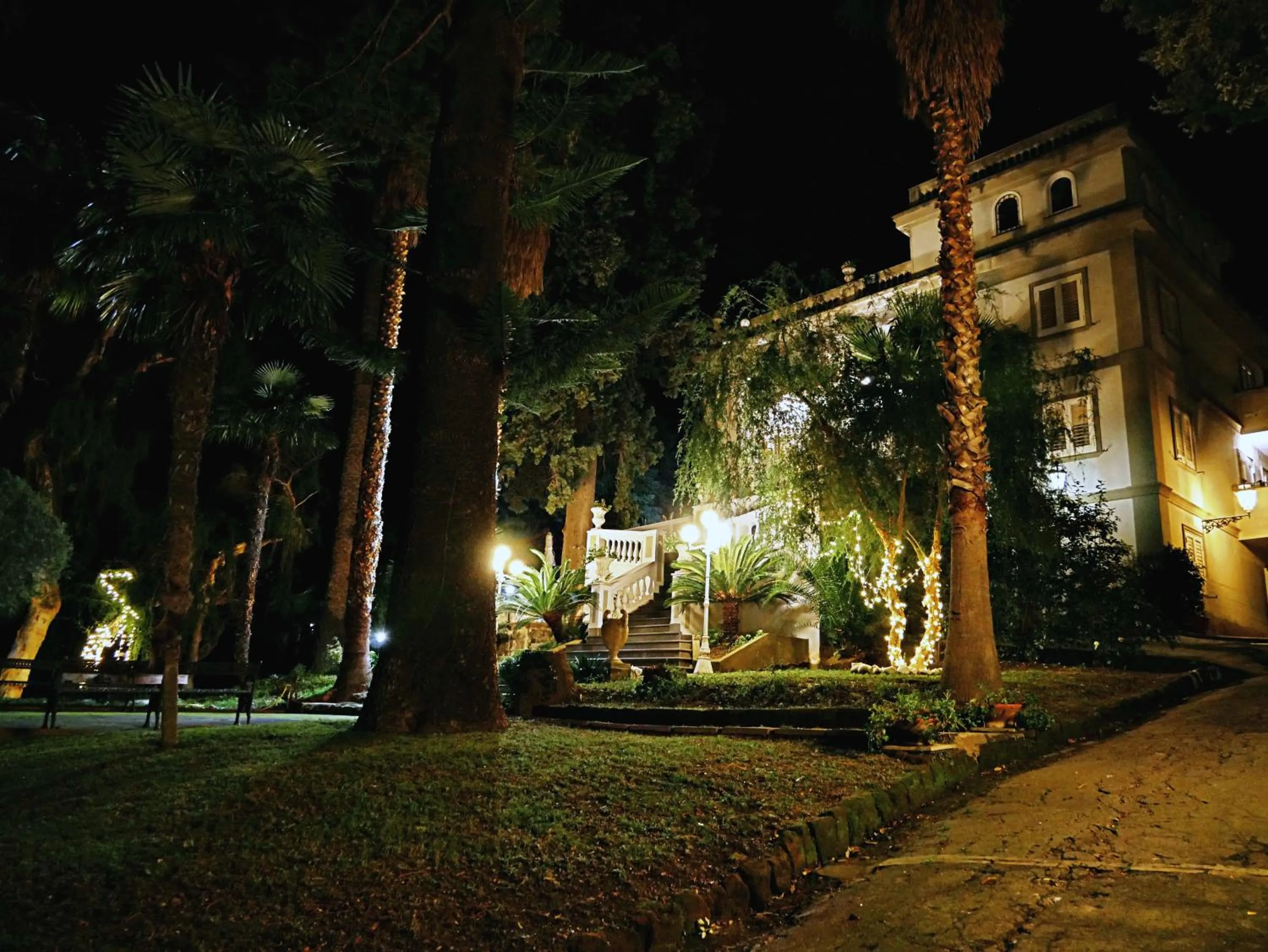 Facade/entrance in Du Parc Boutique Home