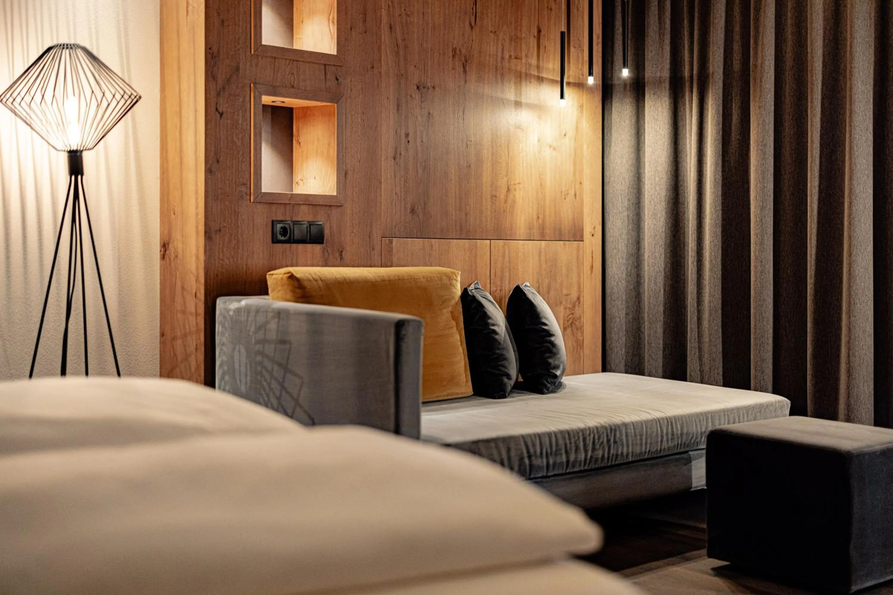 Living room, Bed in Leitgam Adults Only Hotel