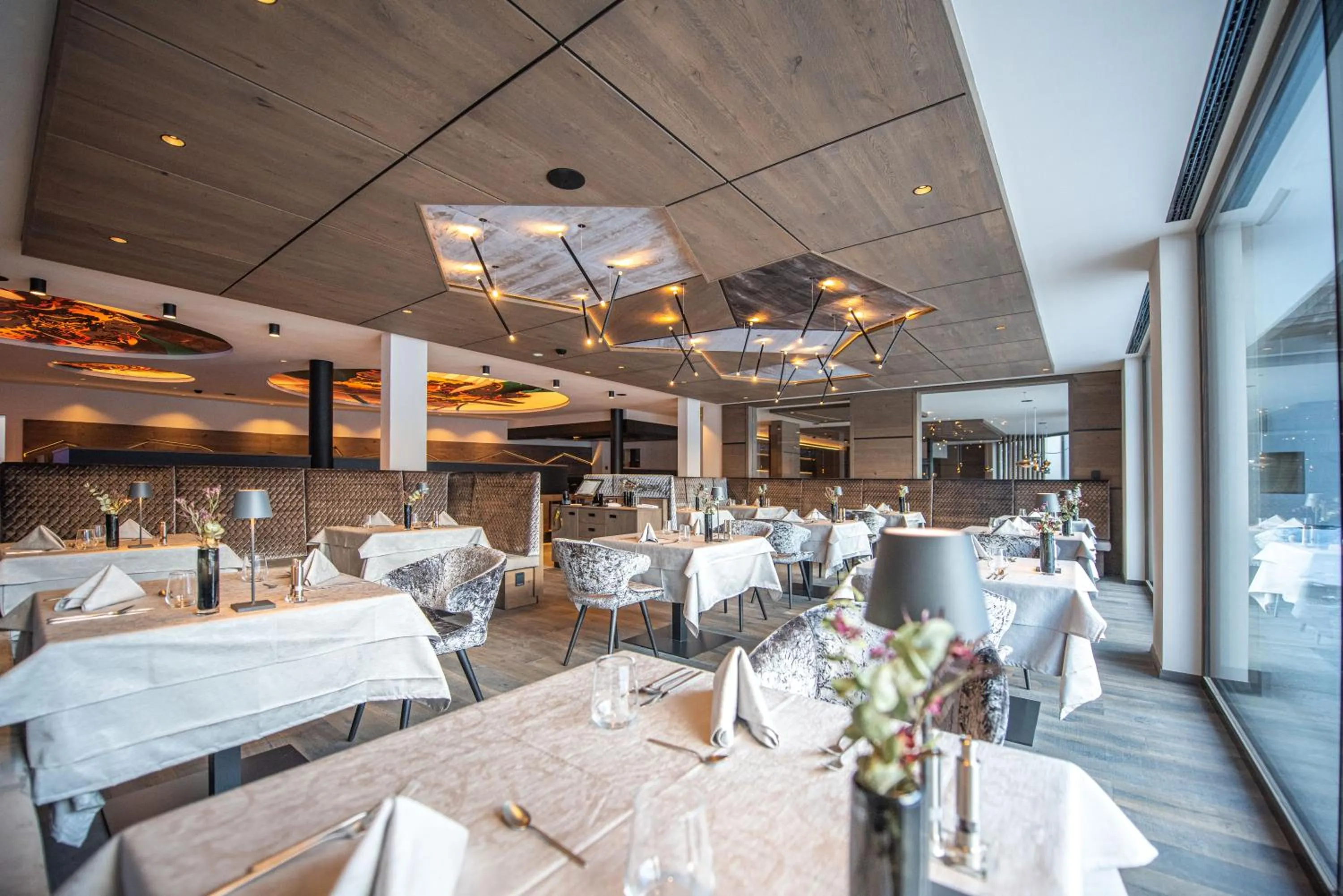 Restaurant/places to eat in Leitgam Adults Only Hotel